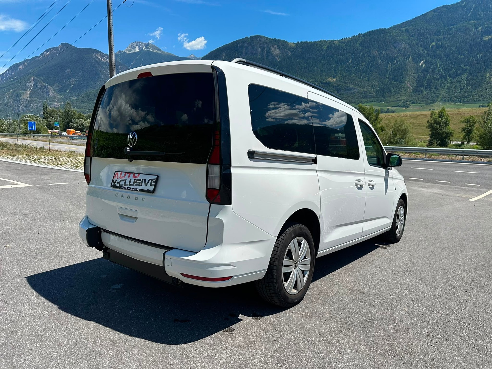 VW Caddy Maxi 1.5 TSI Liberty DSG-image-3