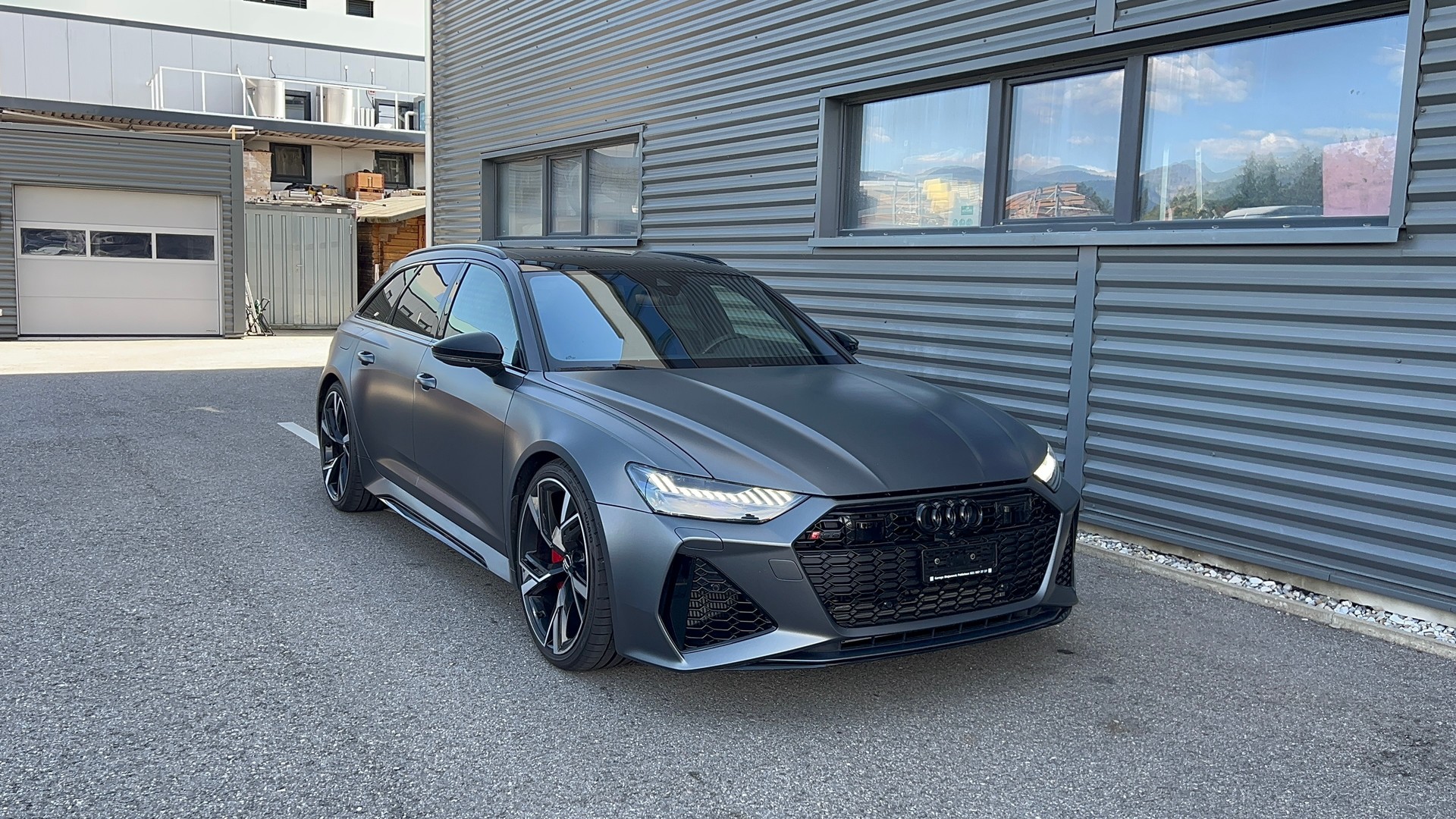 AUDI RS6 Avant 4.0 TFSI V8 quattro-image-0