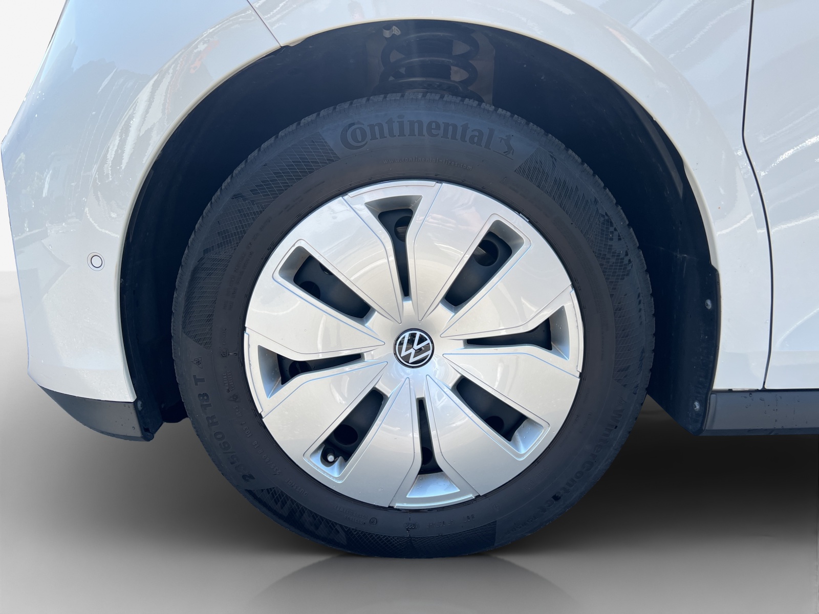 VW ID. Buzz Cargo-image-16