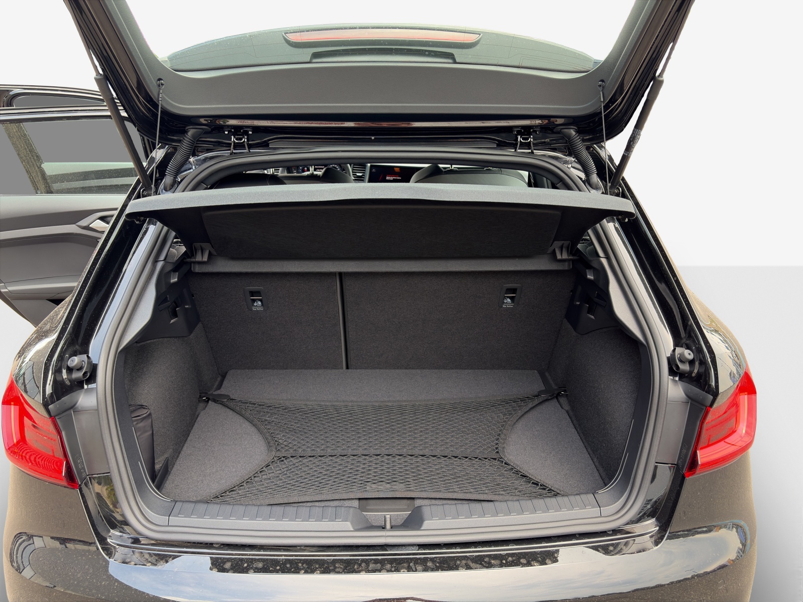 AUDI A1 Sportback 30 TFSI Attraction S-tronic-image-12