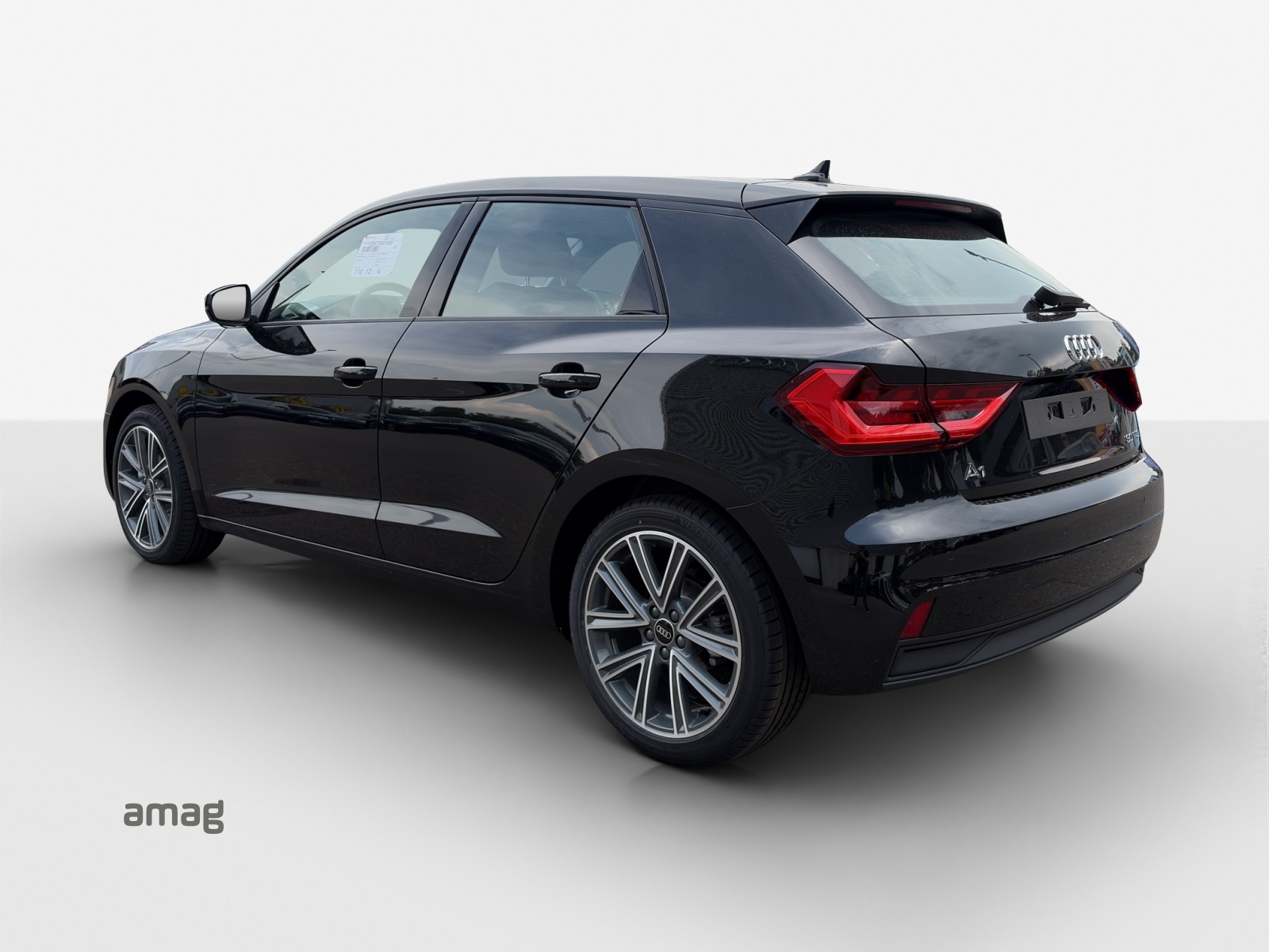 AUDI A1 Sportback 30 TFSI Attraction S-tronic-showroom-element-2