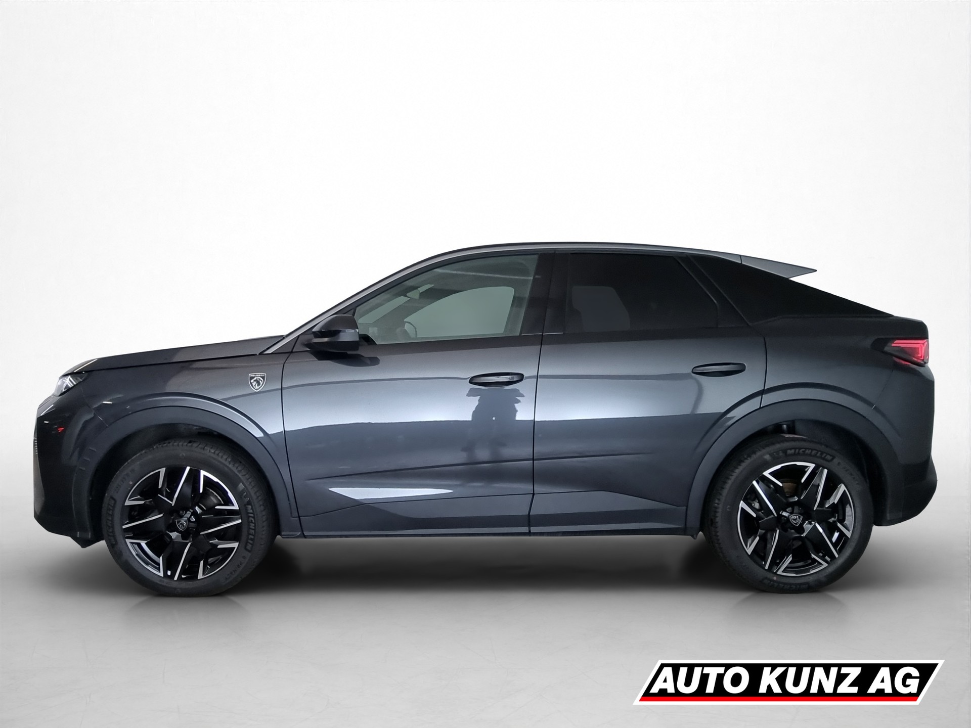 PEUGEOT 3008 145 Hybrid GT Automat Anhängekupplung-image-2