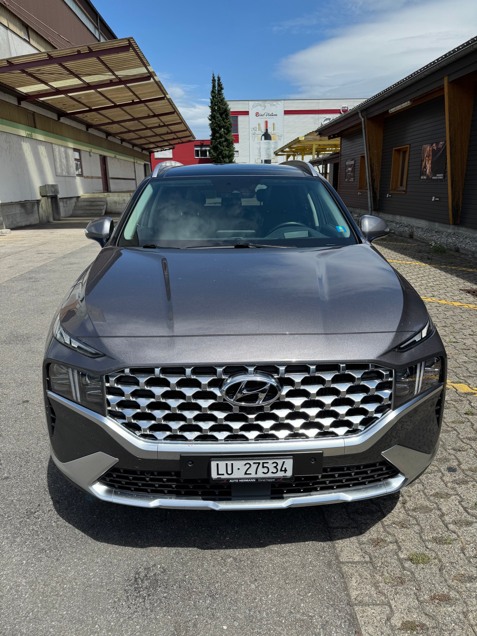 HYUNDAI Vertex-image-1