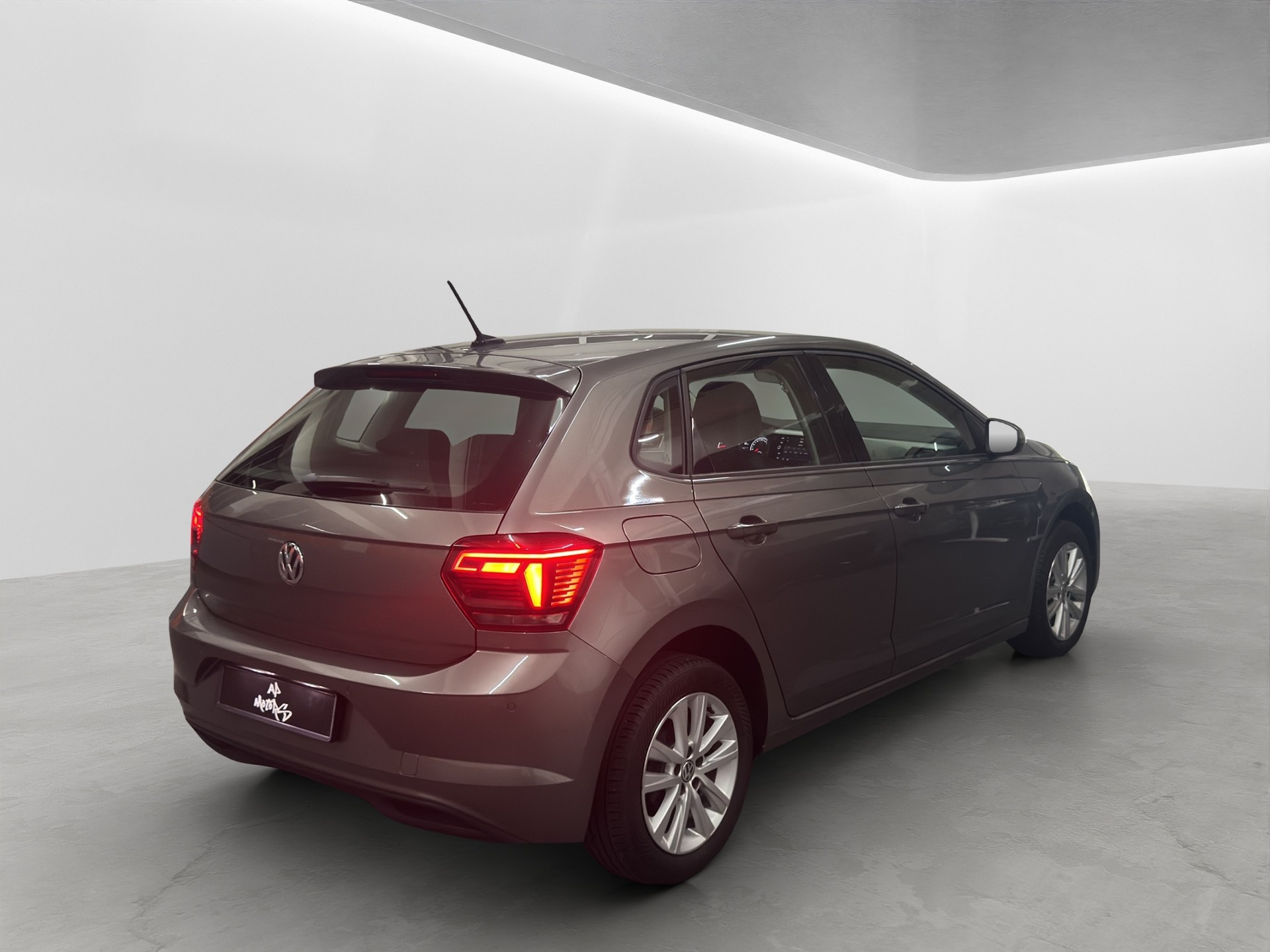 VW Polo 1.0 TSI BMT Comfortline-image-3