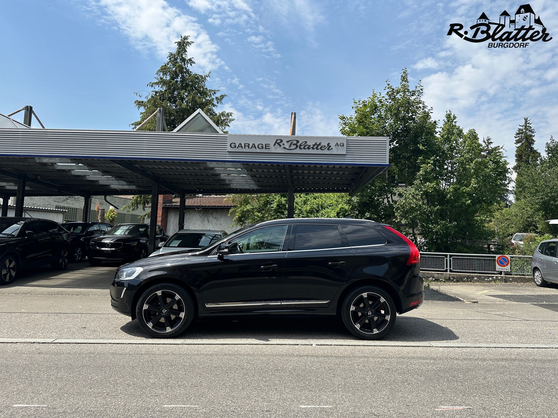 VOLVO XC60 T6 AWD Summum Geartronic-image-2