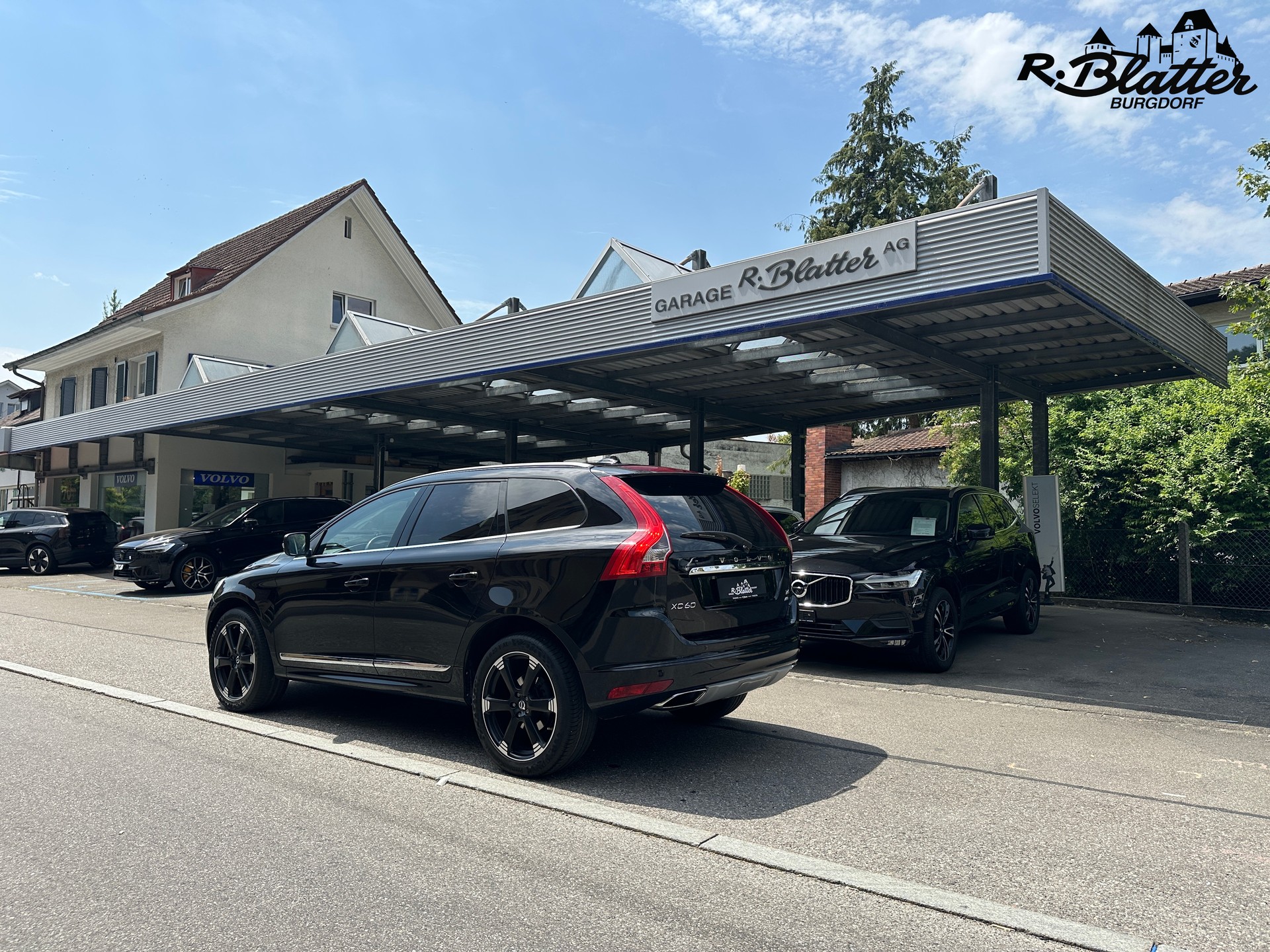 VOLVO XC60 T6 AWD Summum Geartronic-image-3