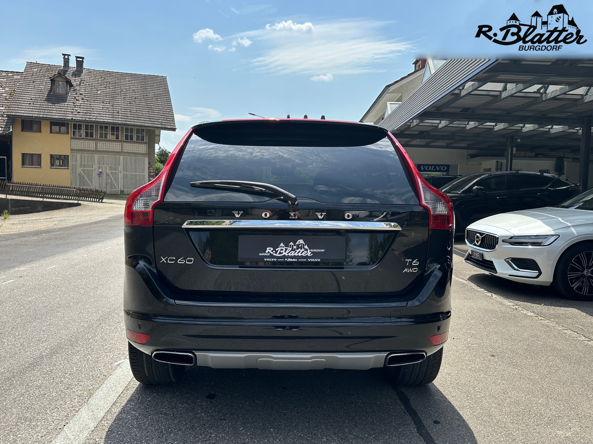 VOLVO XC60 T6 AWD Summum Geartronic-image-4