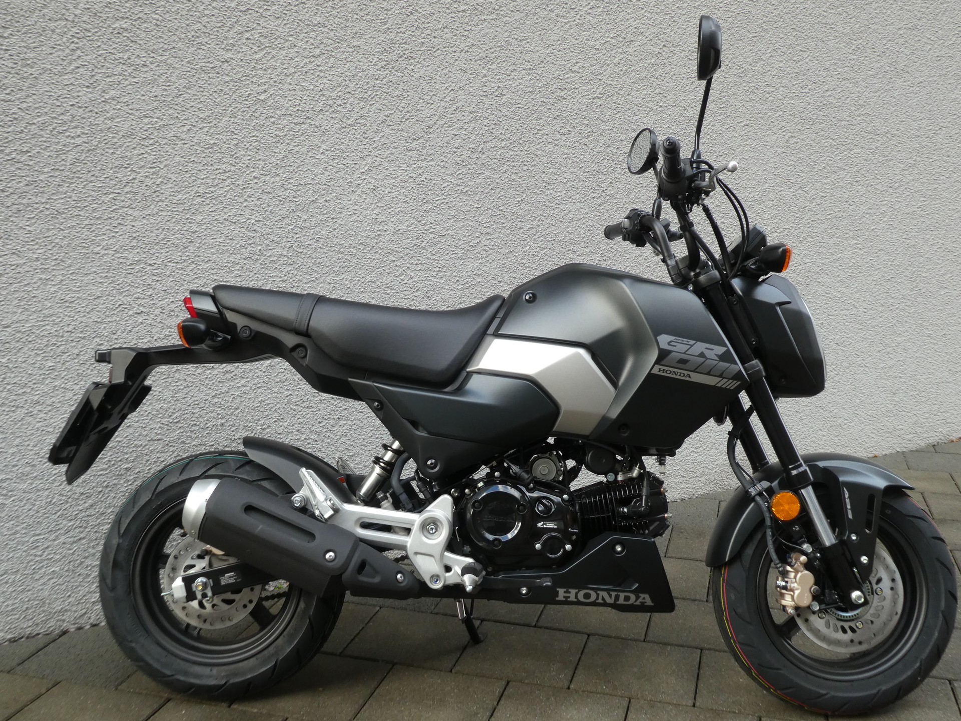 HONDA MSX 125-showroom-element-2