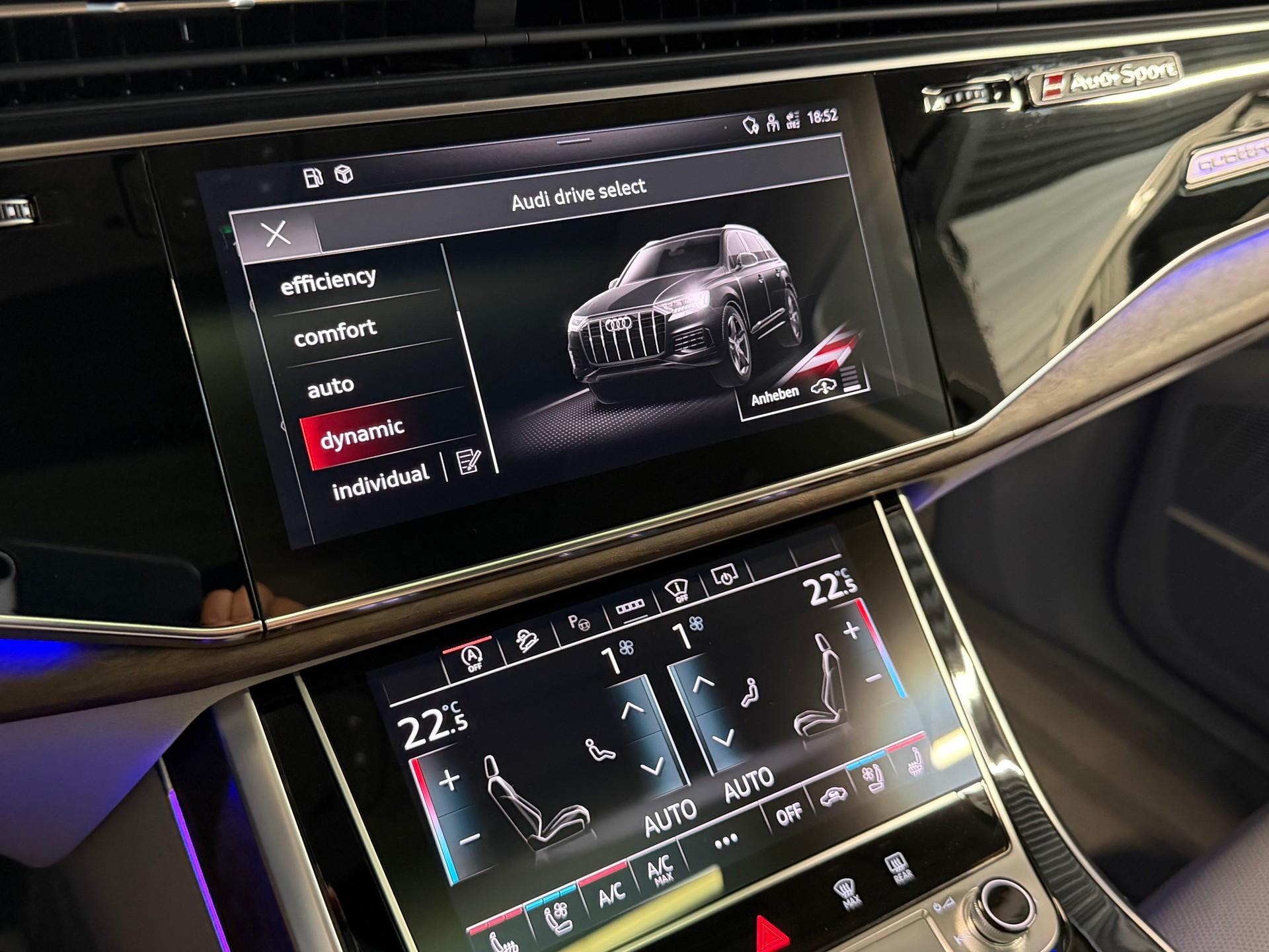 AUDI Q7 50 TDI S-line quattro tiptronic 7-Plätzer-image-22