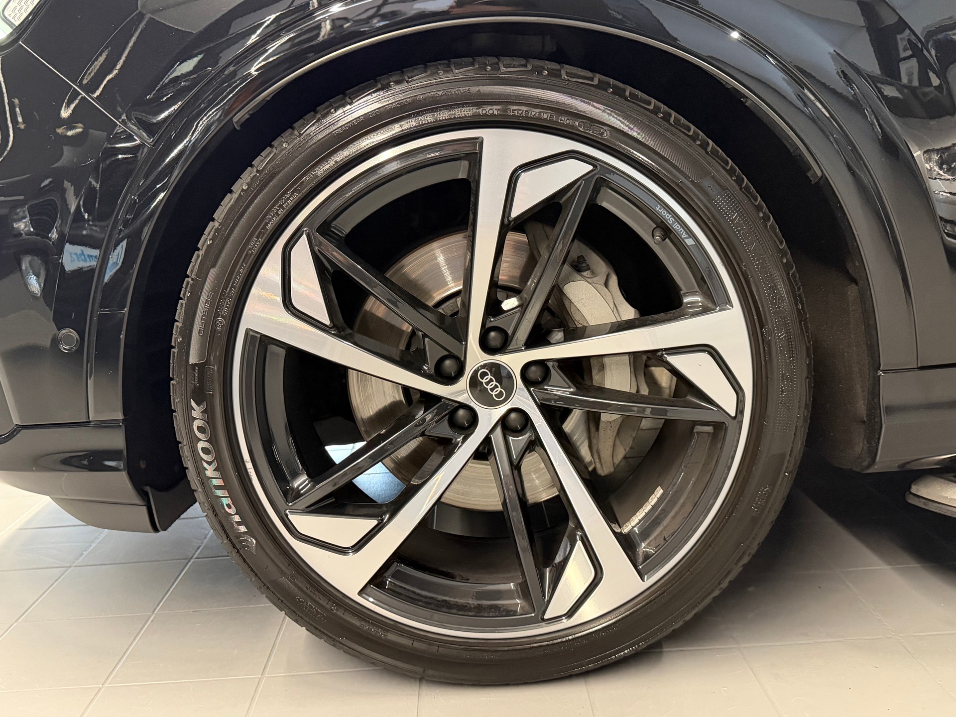 AUDI Q7 50 TDI S-line quattro tiptronic 7-Plätzer-image-7