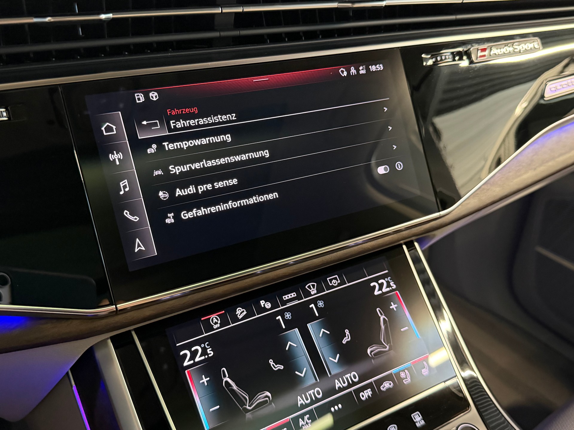 AUDI Q7 50 TDI S-line quattro tiptronic 7-Plätzer-image-23