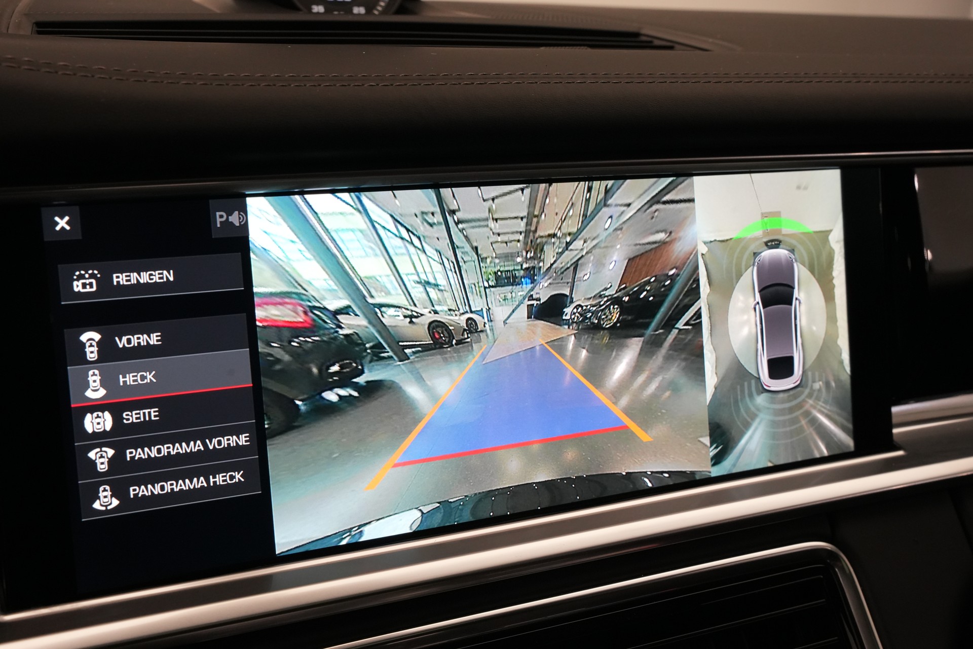 PORSCHE Panamera 4 E-Hybrid PDK *CH-Fahrzeug* *22 Zoll*-image-32