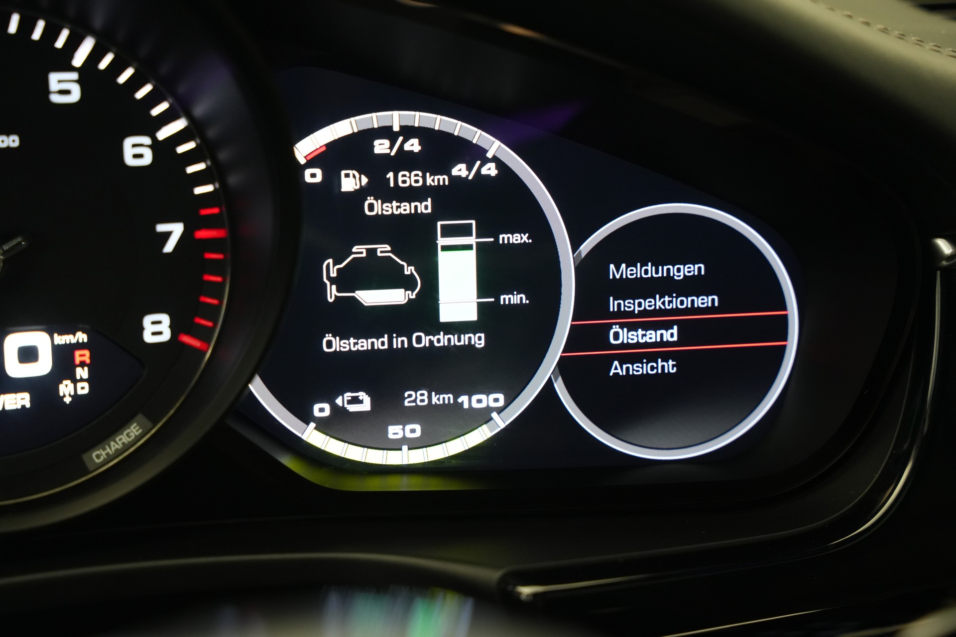 PORSCHE Panamera 4 E-Hybrid PDK *CH-Fahrzeug* *22 Zoll*-image-38