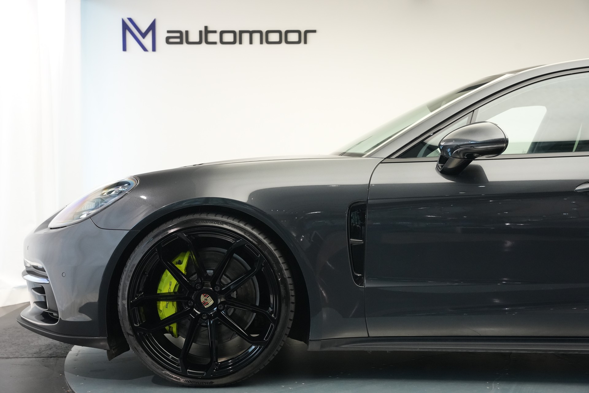 PORSCHE Panamera 4 E-Hybrid PDK *CH-Fahrzeug* *22 Zoll*-image-45