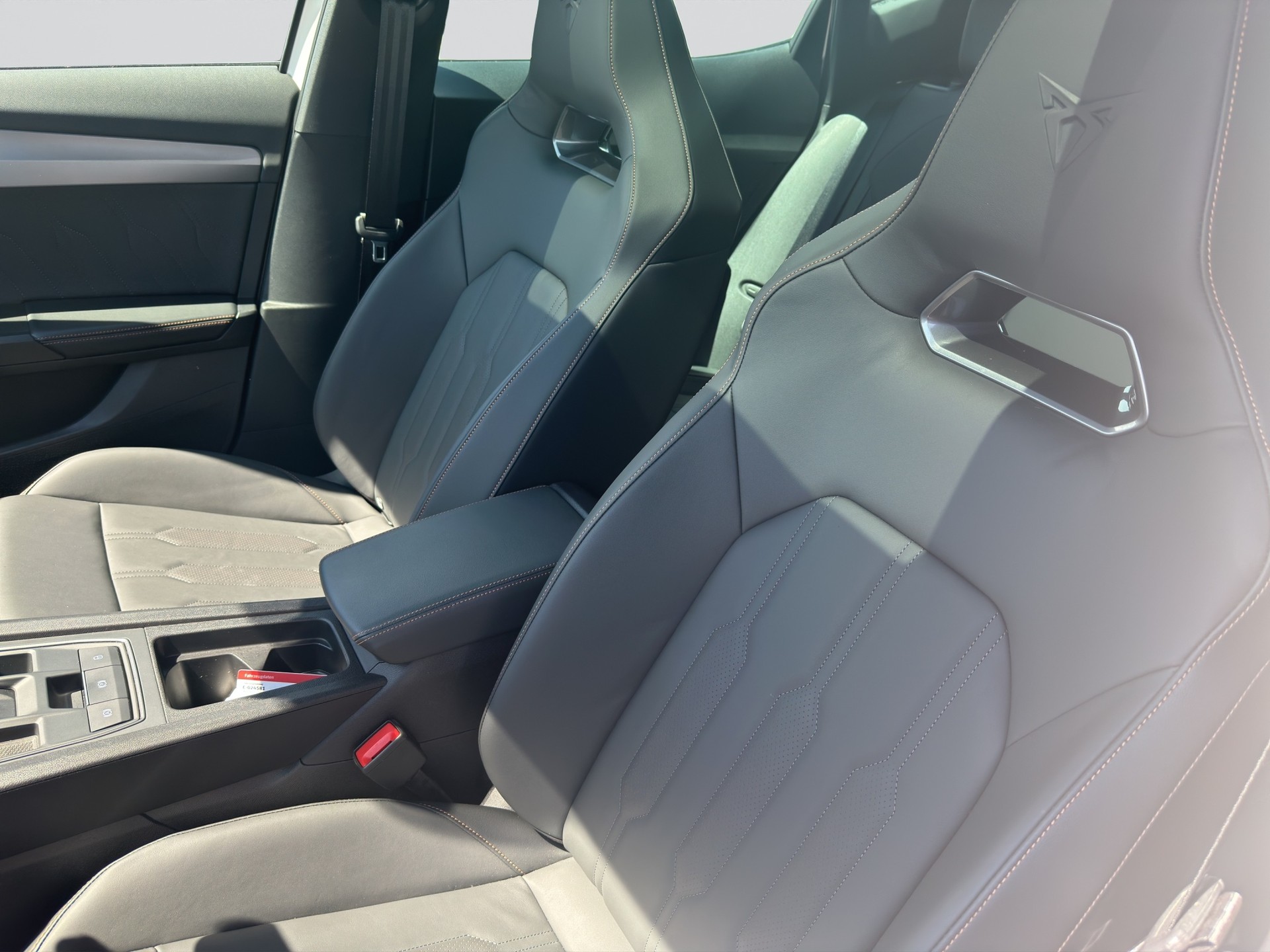 CUPRA Formentor 2.0TSI VZ 4Drive DSG-image-6