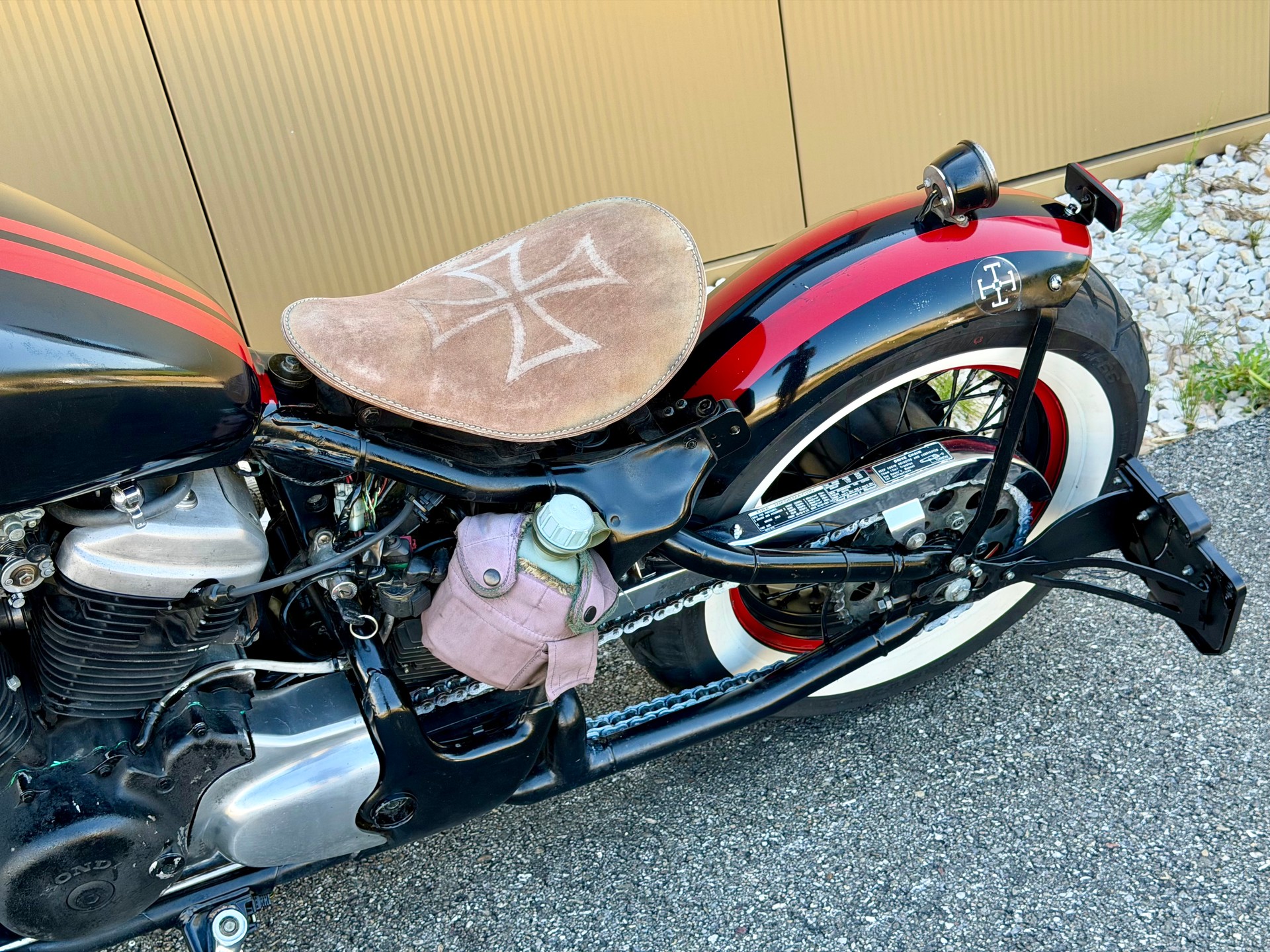 HONDA VT 600 C P-V Shadow Bobber-image-14