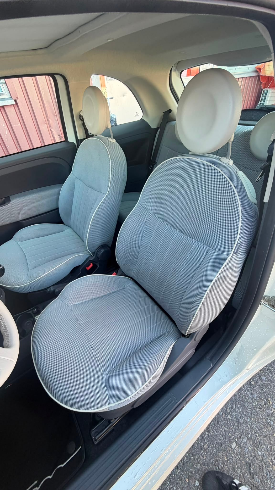 FIAT 500 1.4 16V Lounge-image-11