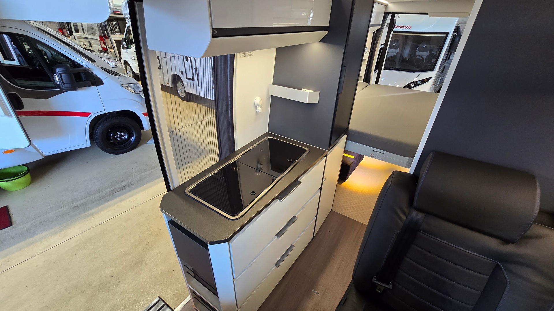 ADRIA Twin Supreme 640 SGX, Fiat Ducato 2.2MJT 160PS-image-11