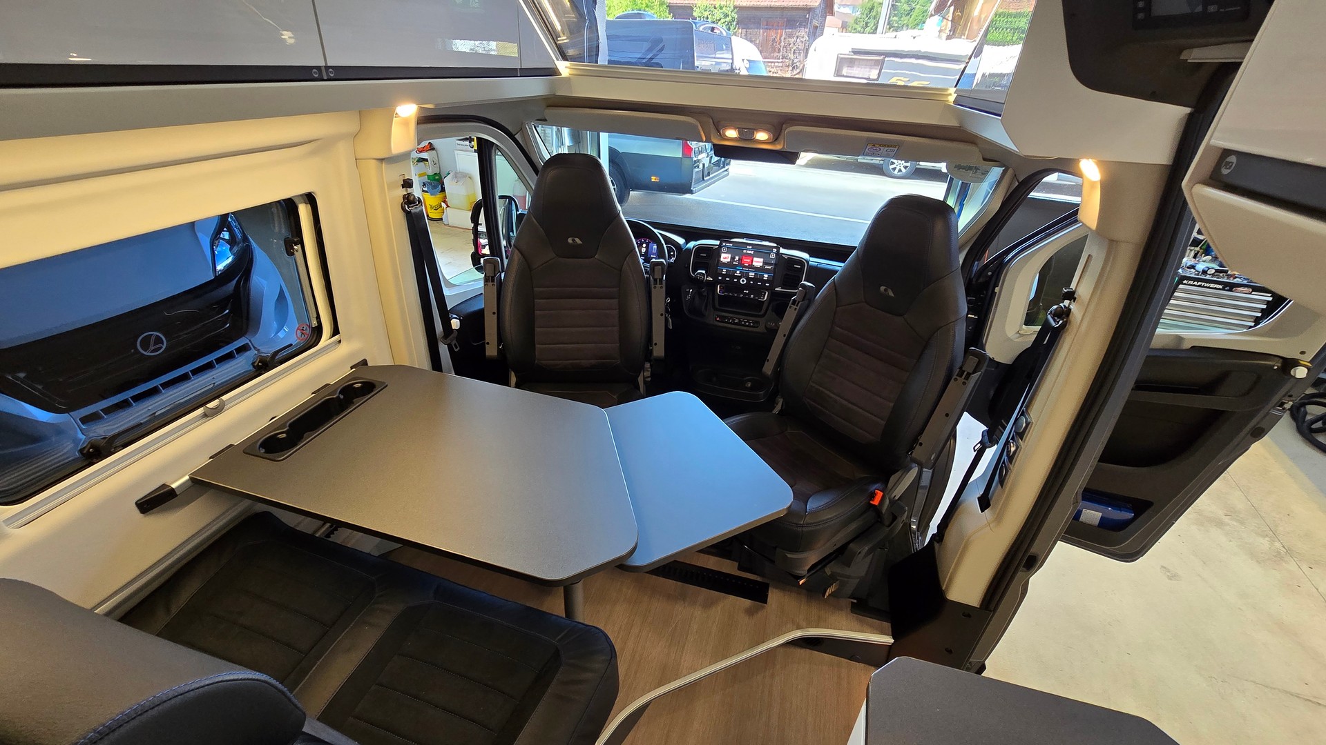 ADRIA Twin Supreme 640 SGX, Fiat Ducato 2.2MJT 160PS-image-12