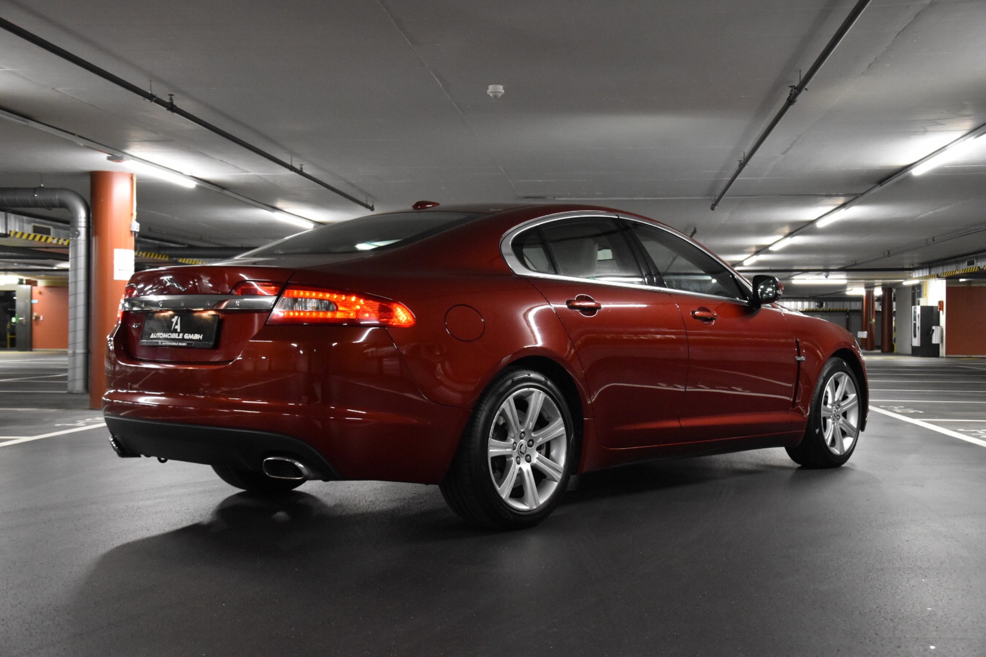JAGUAR XF 3.0d V6 Prem. Luxury-image-8