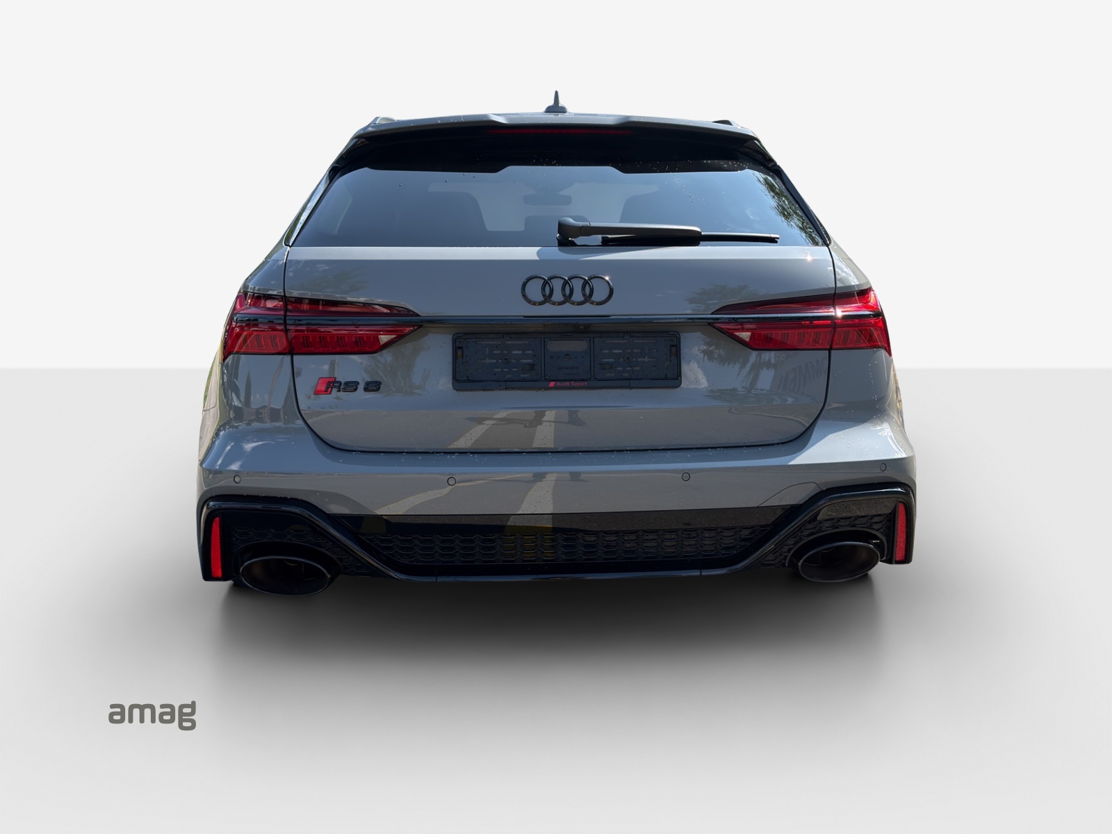 AUDI RS6 Avant 4.0 TFSI V8 quattro-image-3