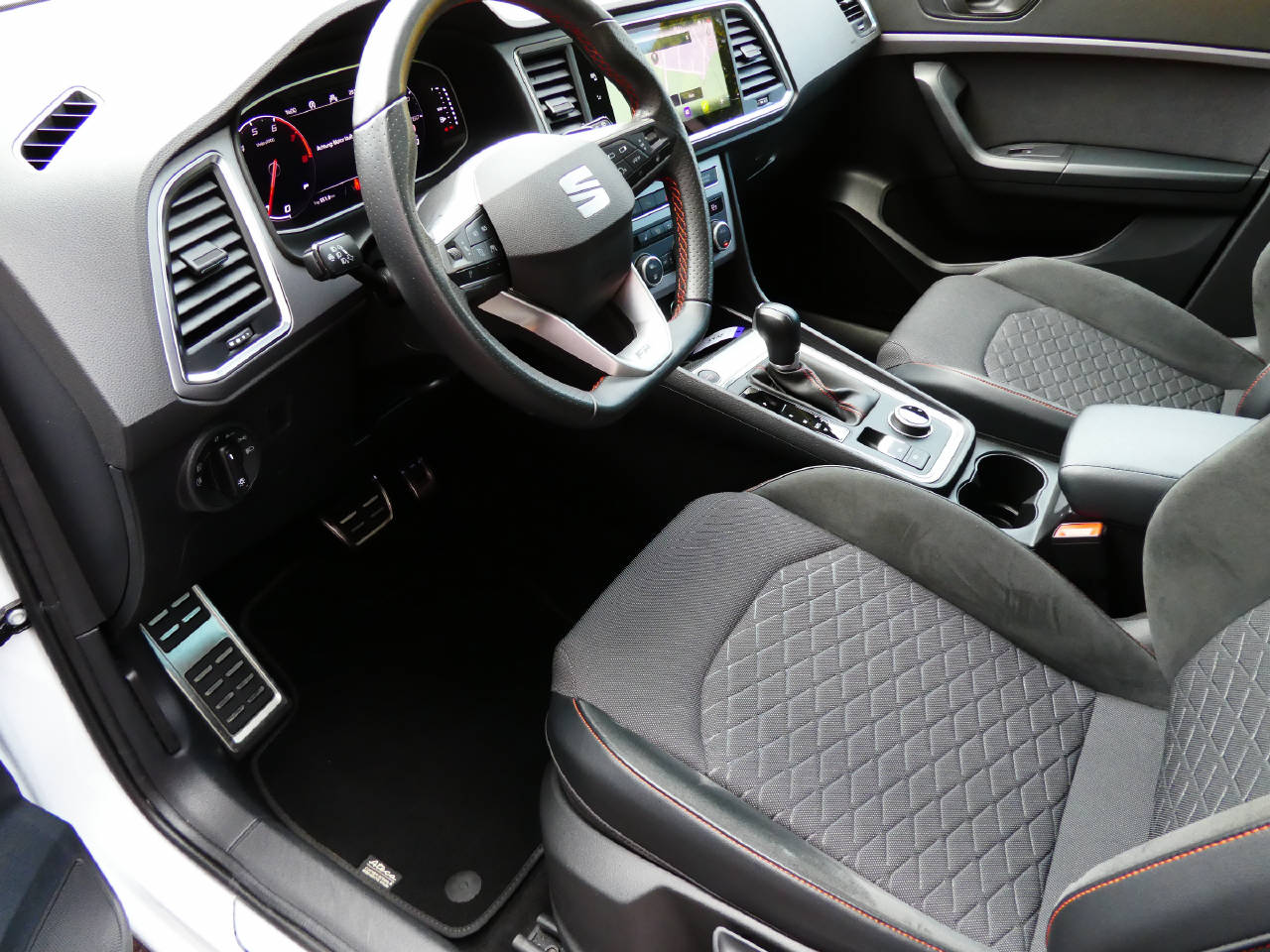 SEAT Ateca 1.5 TSI FR DSG-image-8
