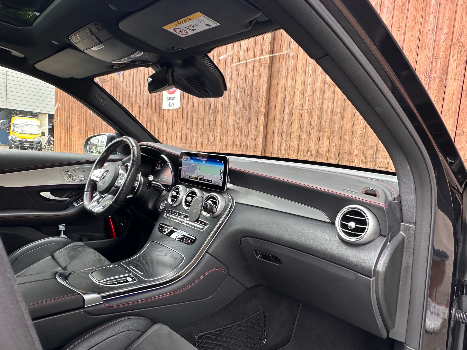 MERCEDES-BENZ GLC 43 AMG 4Matic 9G-Tronic-image-14