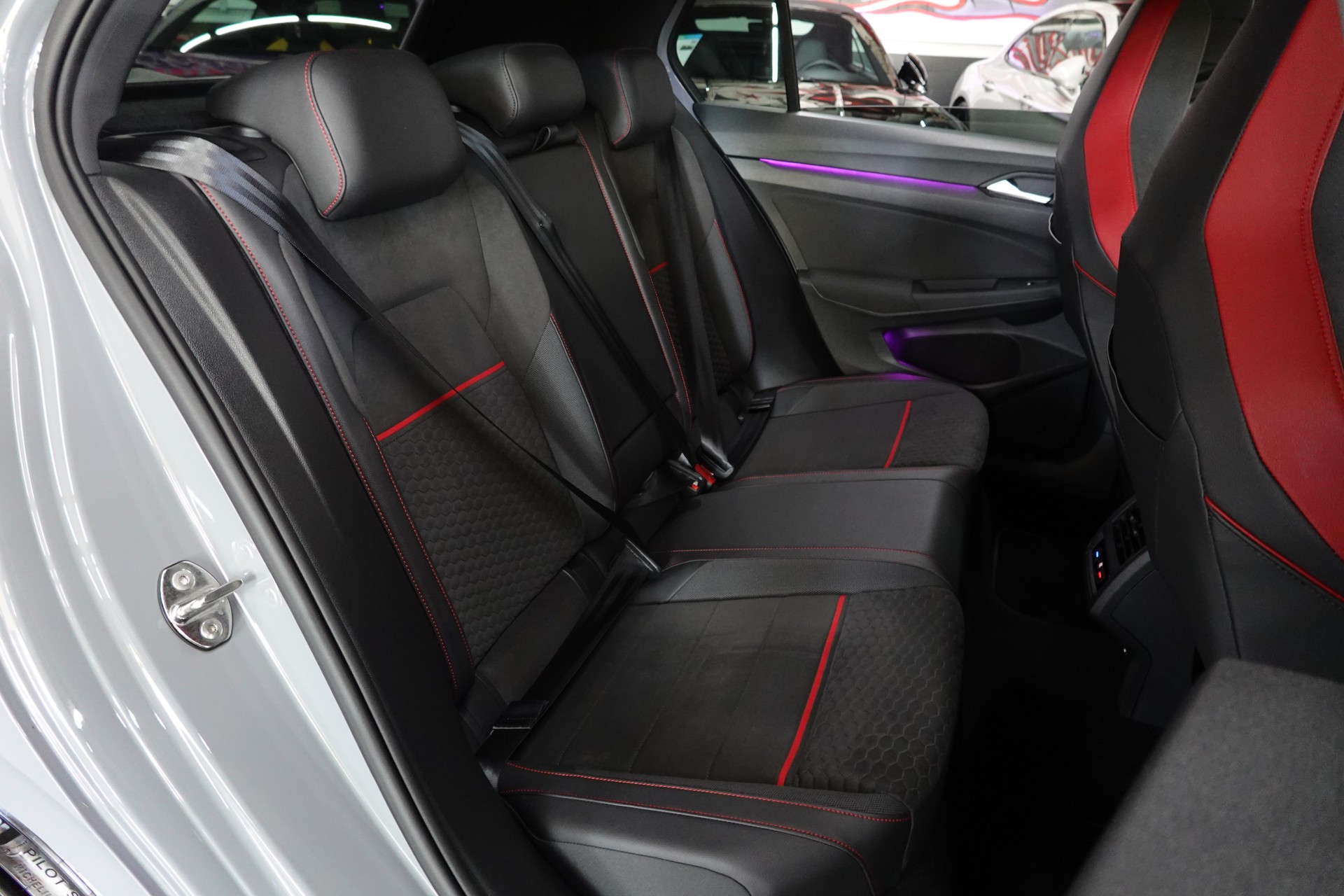 VW GOLF 2.0 TSI GTI CLUBSPORT DSG GREY ON TOP-image-36