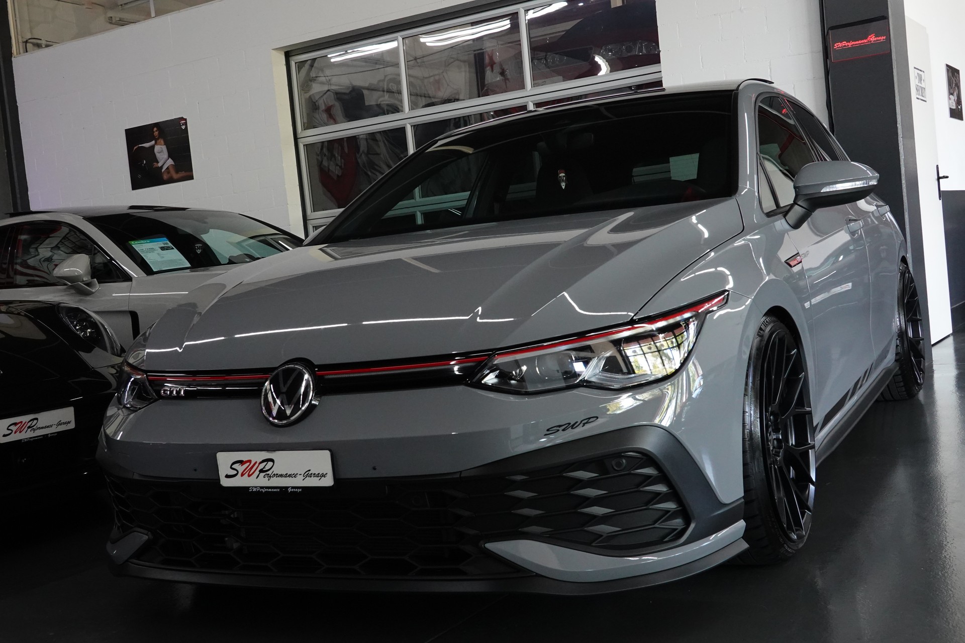 VW GOLF 2.0 TSI GTI CLUBSPORT DSG GREY ON TOP-image-2