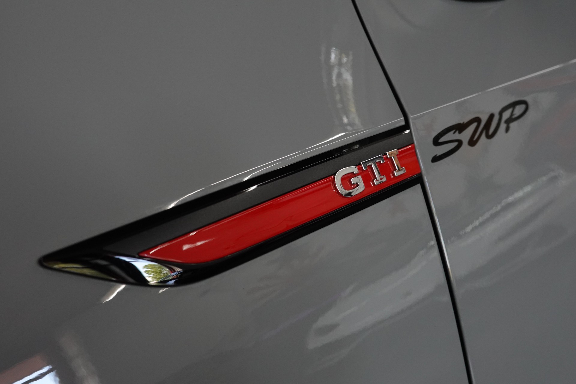 VW GOLF 2.0 TSI GTI CLUBSPORT DSG GREY ON TOP-image-5