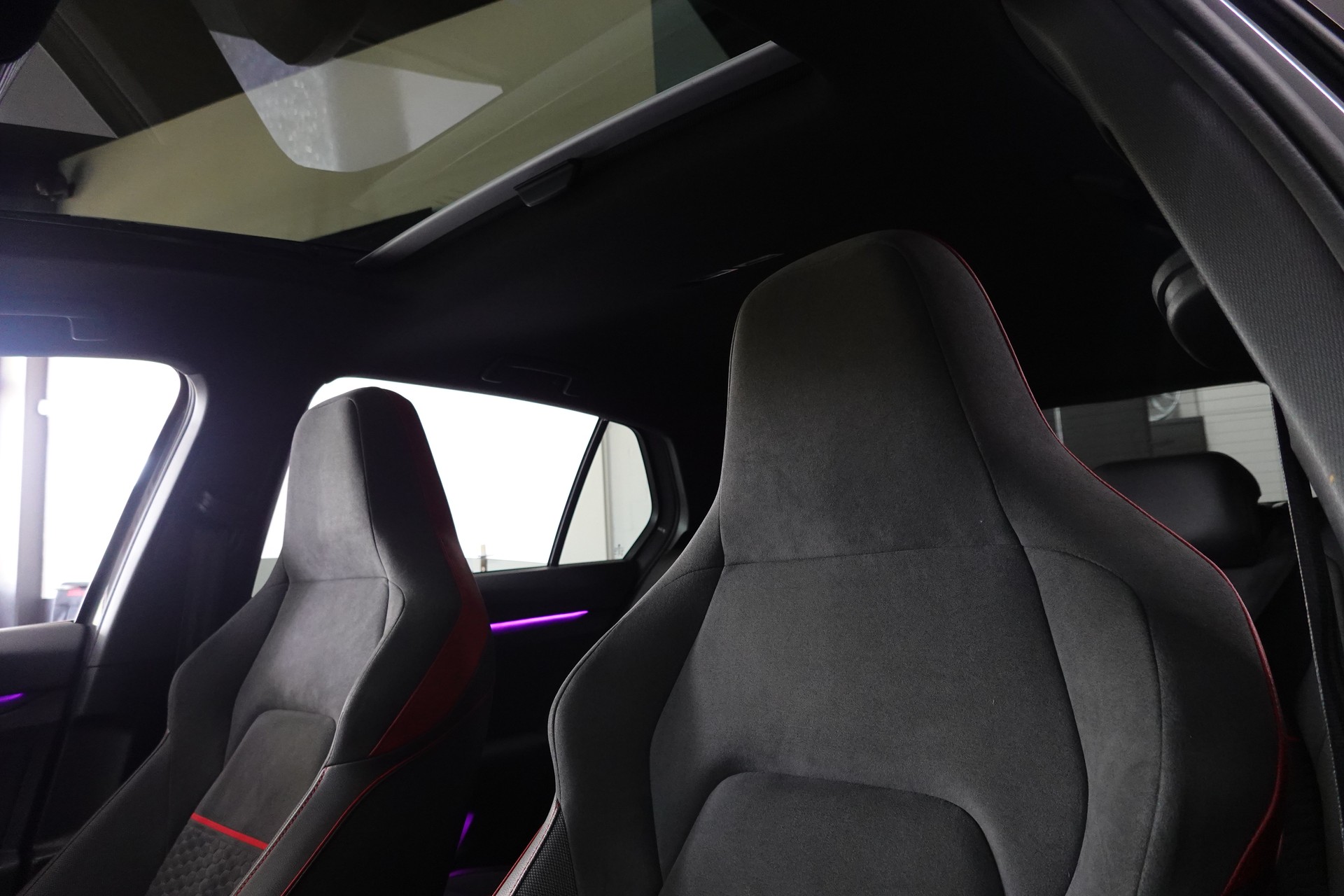 VW GOLF 2.0 TSI GTI CLUBSPORT DSG GREY ON TOP-image-32