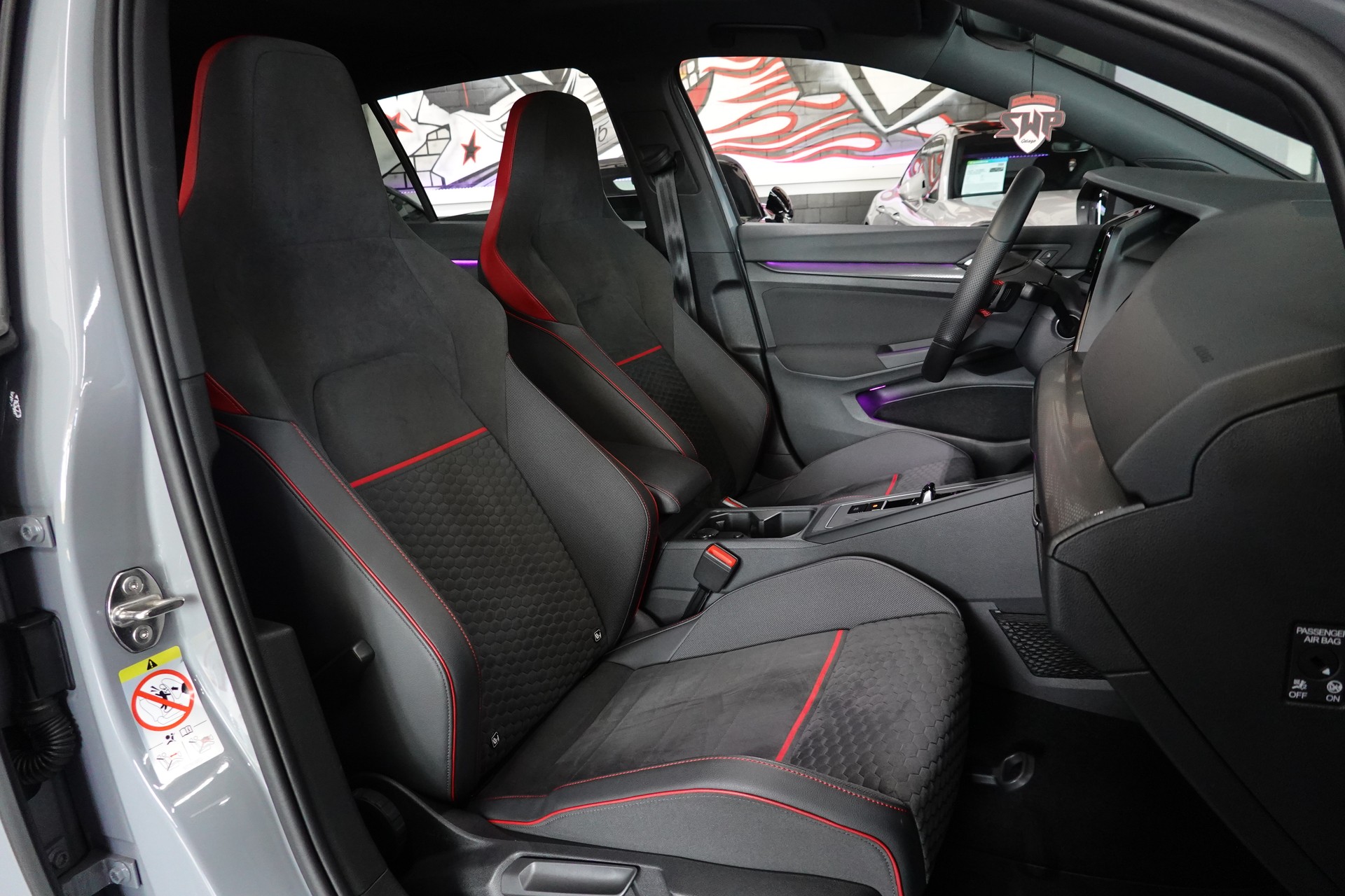 VW GOLF 2.0 TSI GTI CLUBSPORT DSG GREY ON TOP-image-39