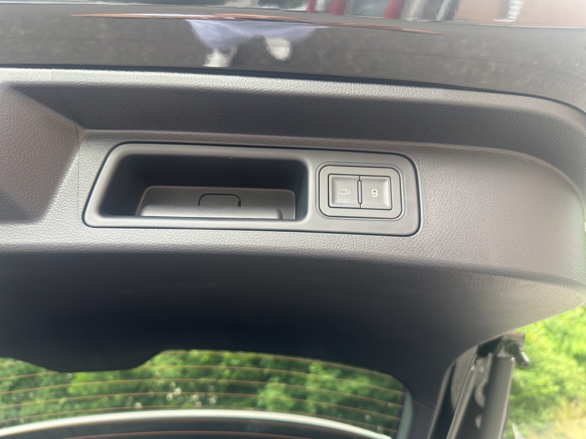 BYD Seal U DM-i Design AWD 4x4-image-8