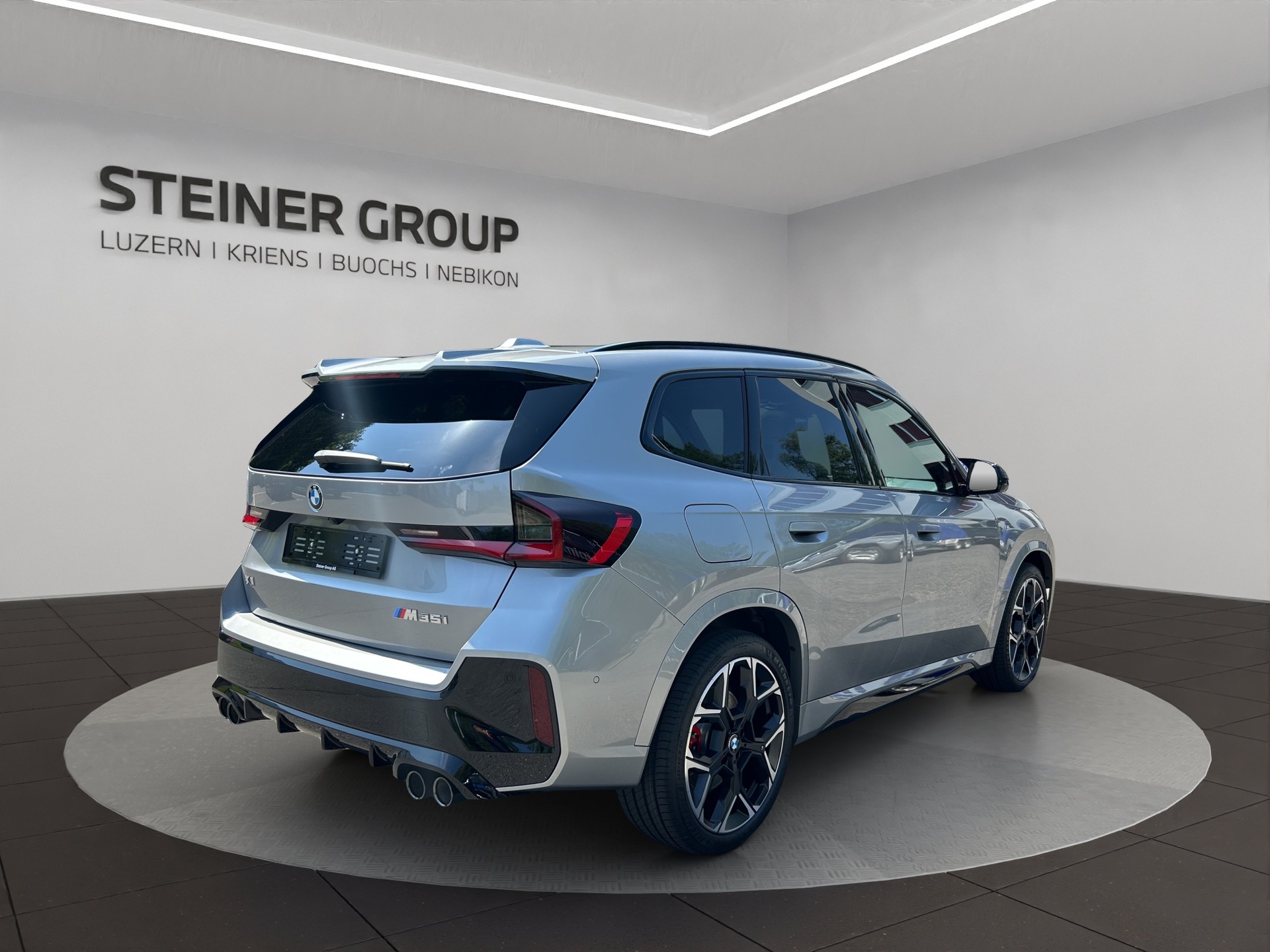 BMW X1 xDrive M35i-image-4