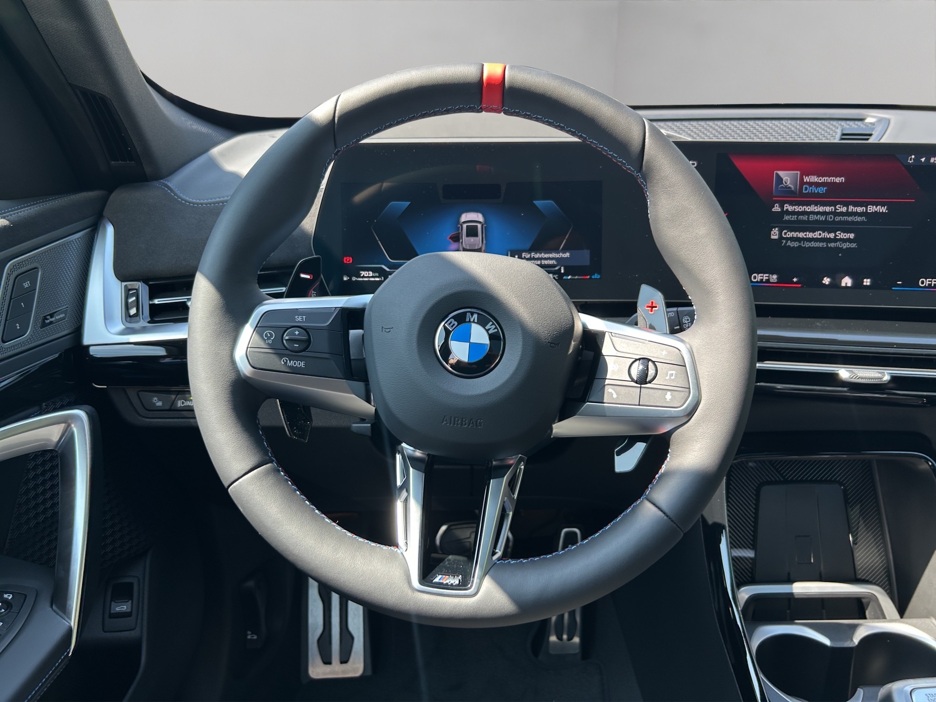BMW X1 xDrive M35i-image-12