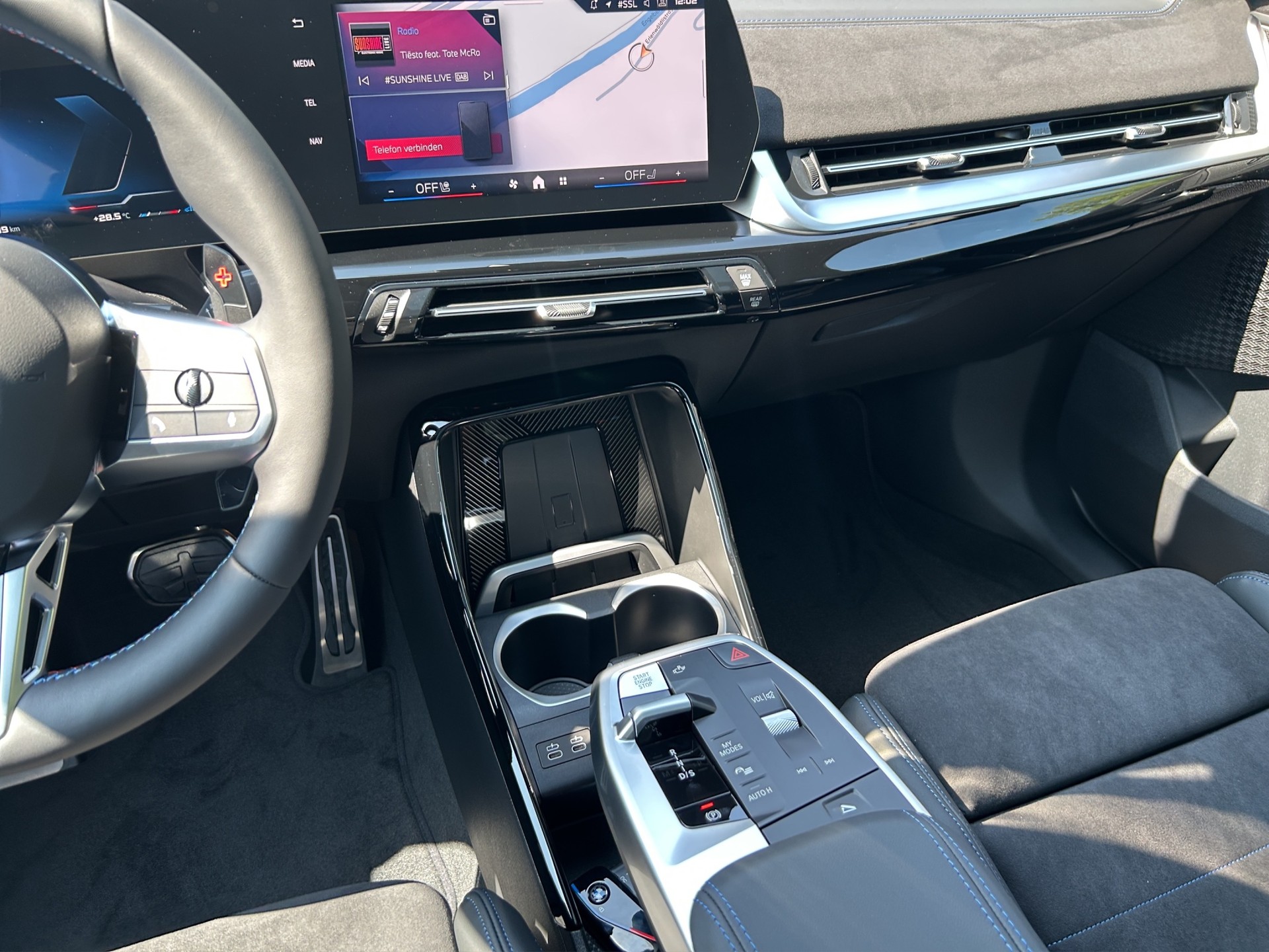 BMW X1 xDrive M35i-image-16
