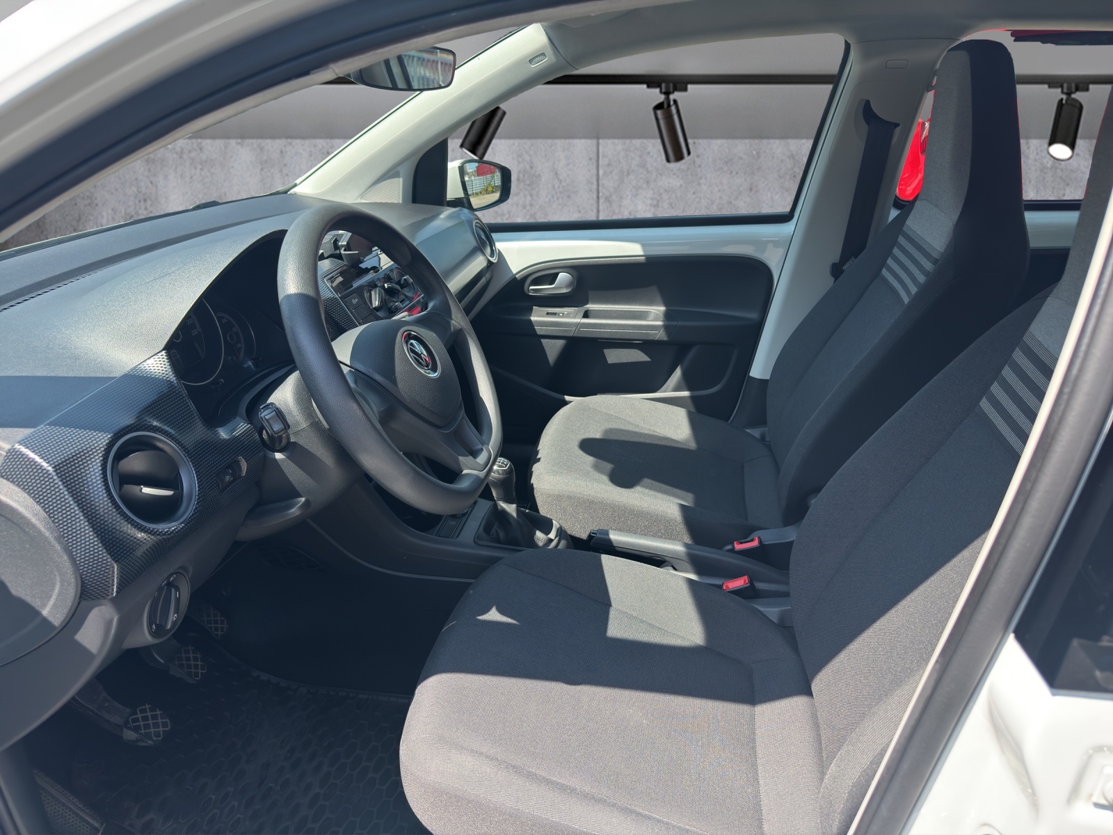 VW Up 1.0 MPI beats-image-5