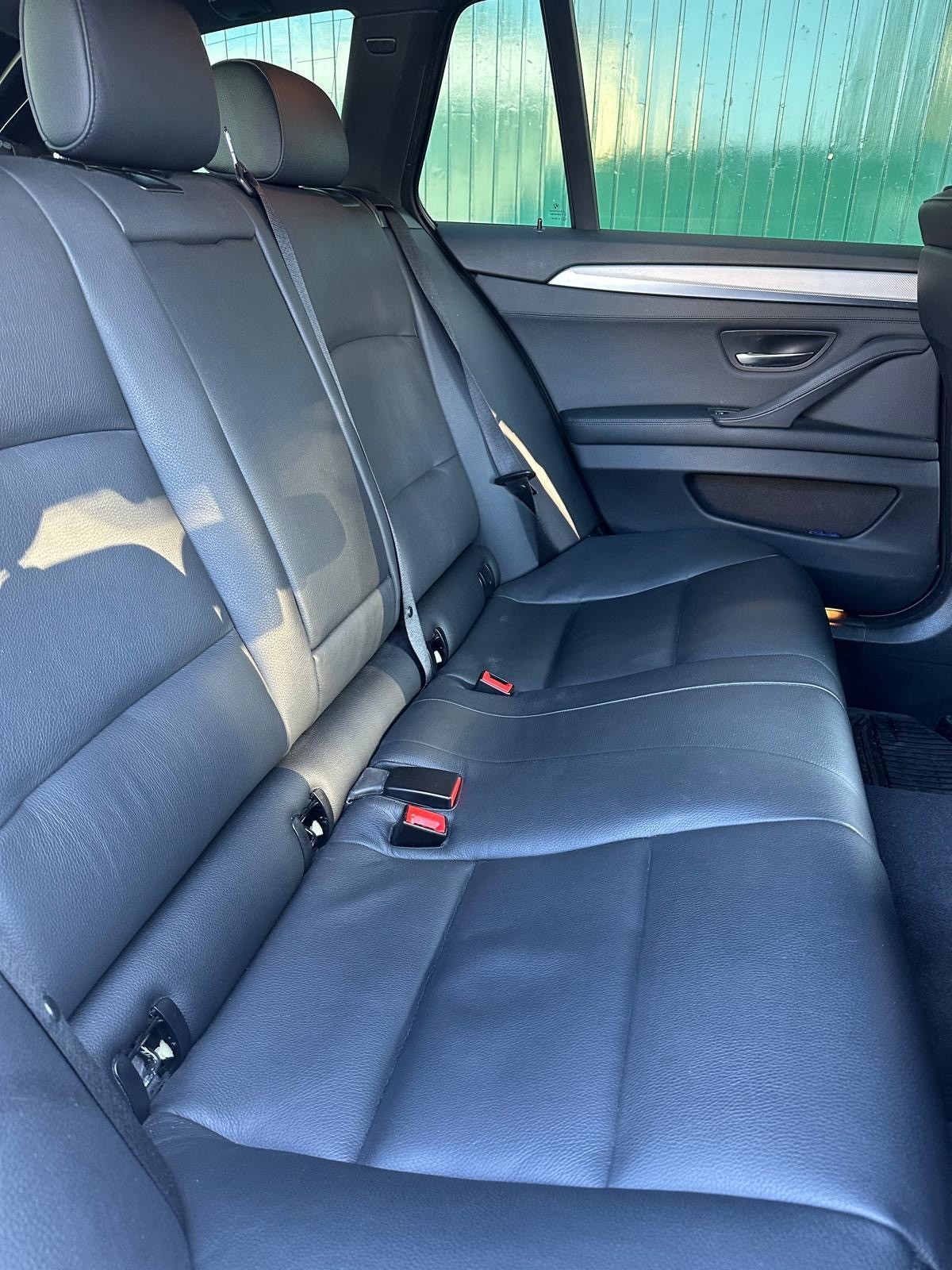 BMW 530d xDrive-image-5