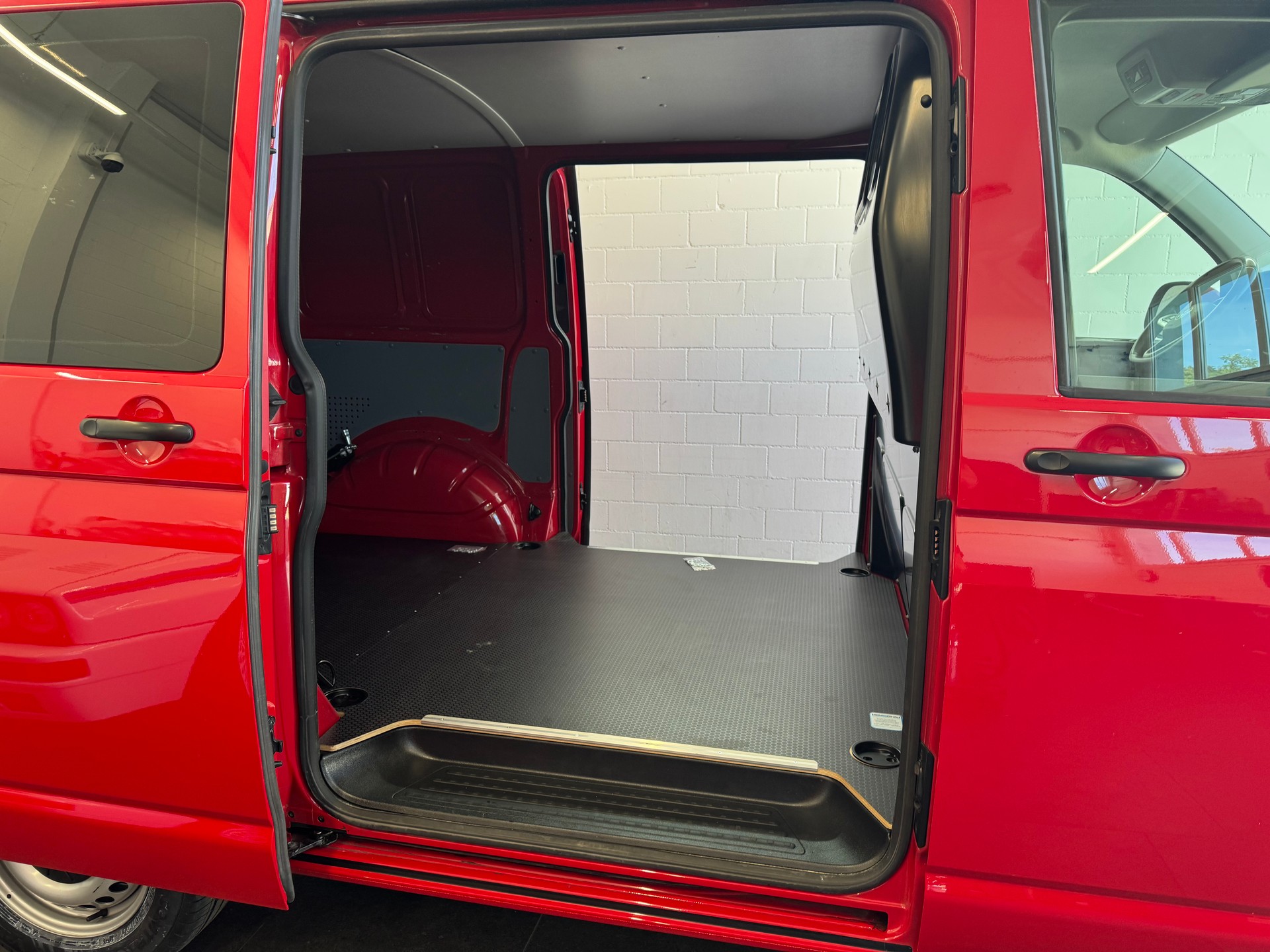 VW T6.1 2.0 TDI-image-6