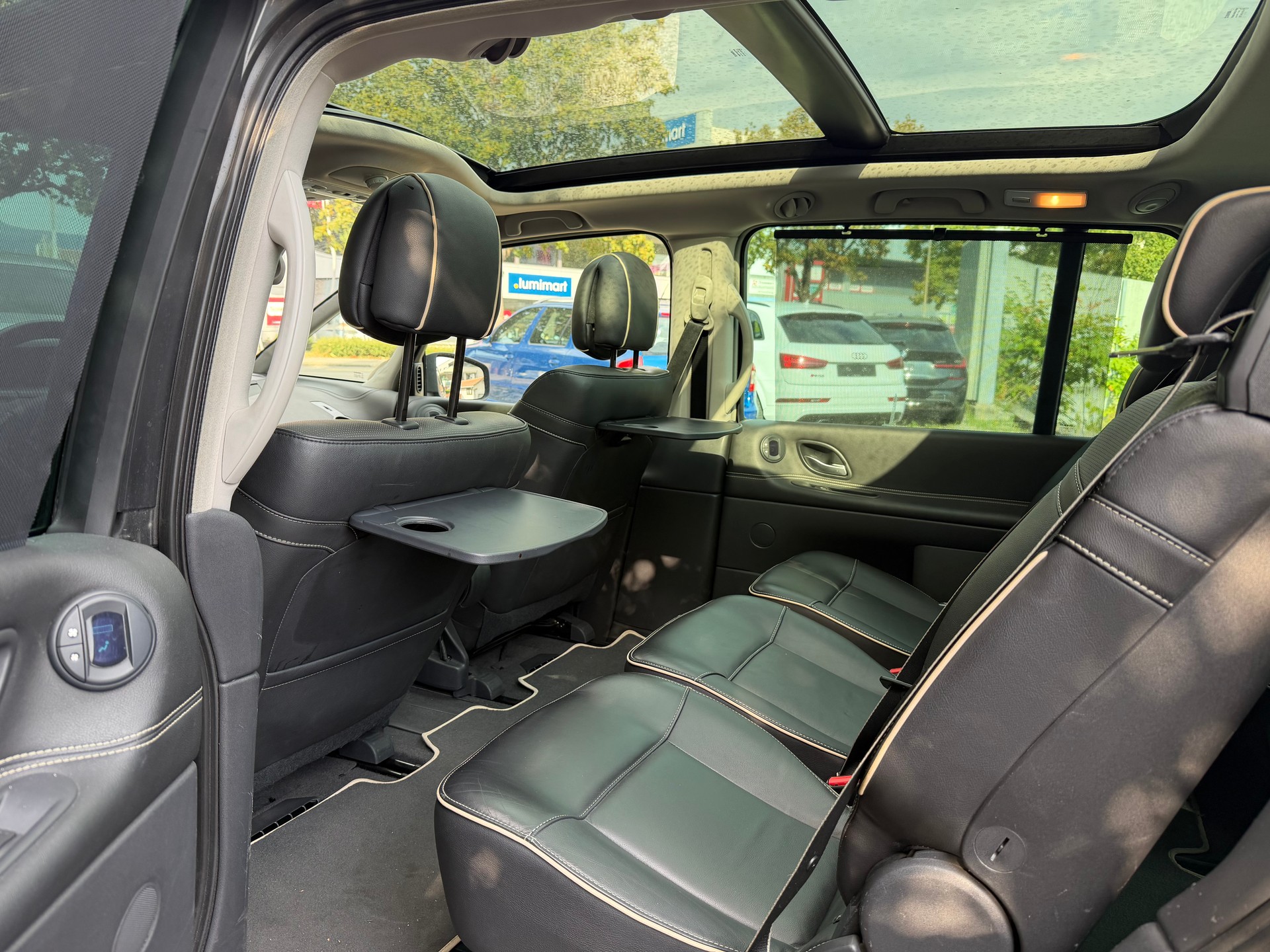 RENAULT Grand Espace 2.0 dCi Initiale Automatic-image-12