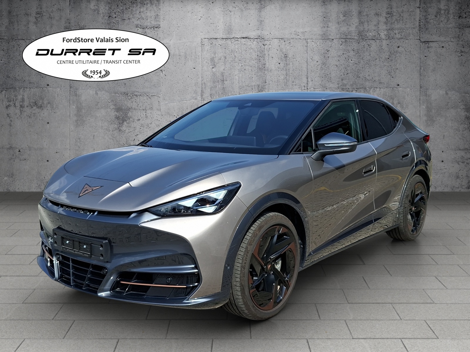 CUPRA Tavascan Type 9 77 kWh VZ Adrenaline-image-0
