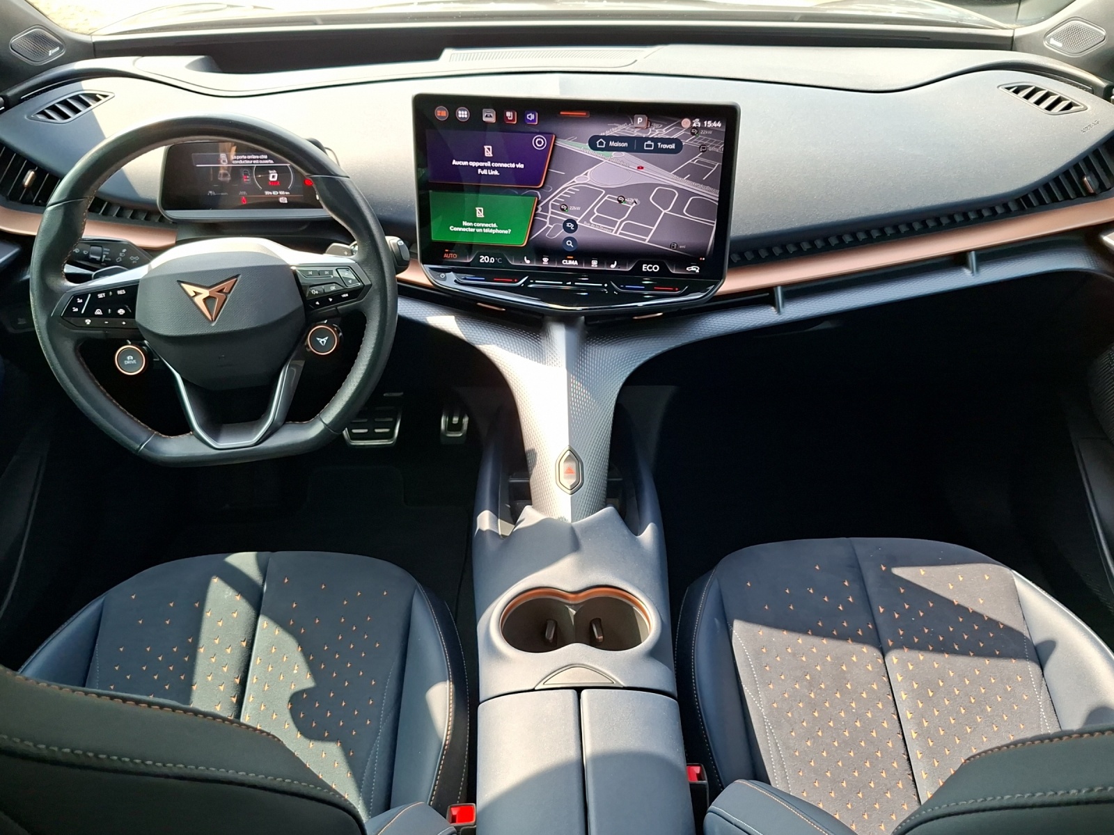 CUPRA Tavascan Type 9 77 kWh VZ Adrenaline-image-6