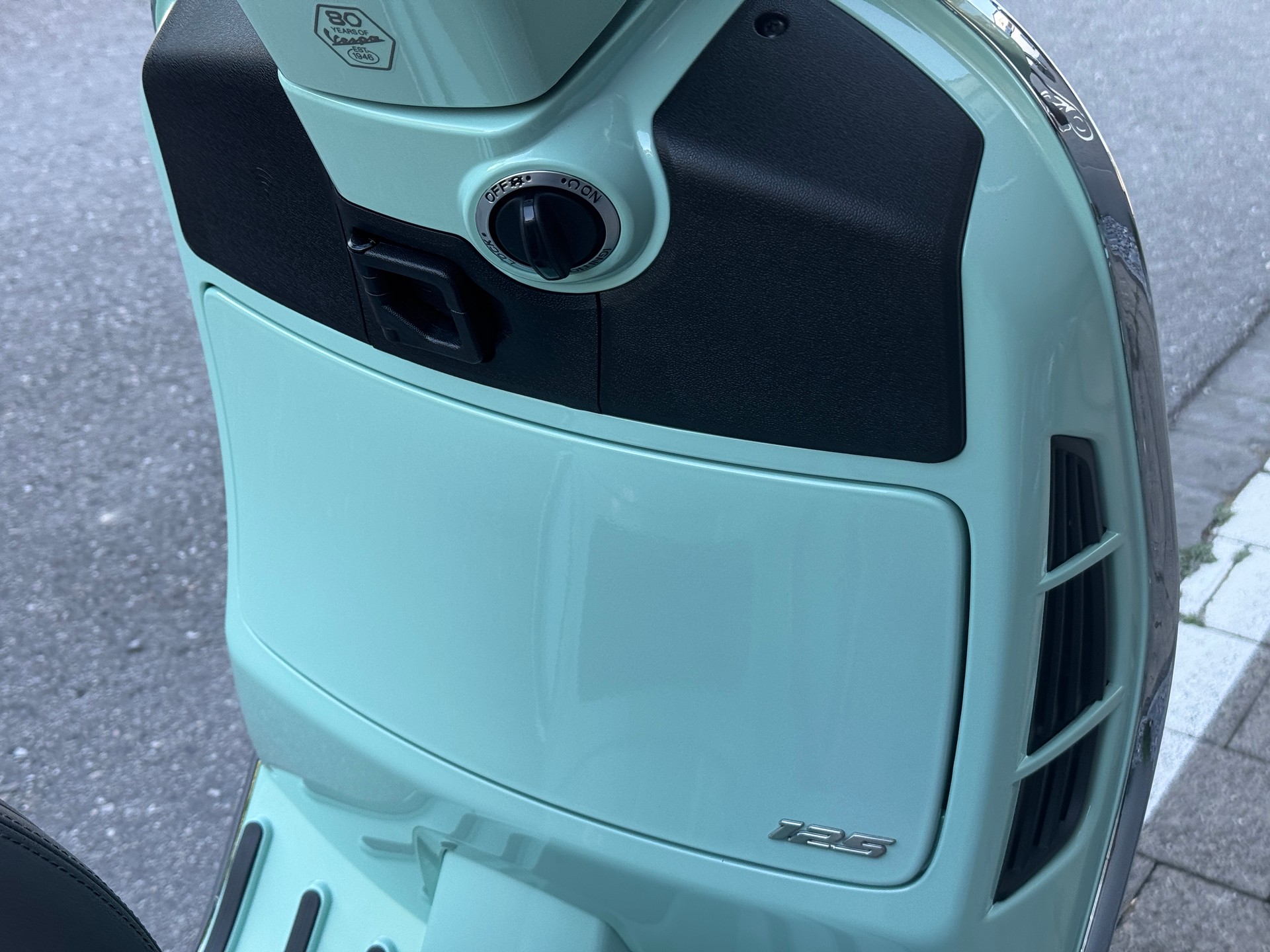 PIAGGIO Vespa GTS 125 RST Euro 5+-image-9