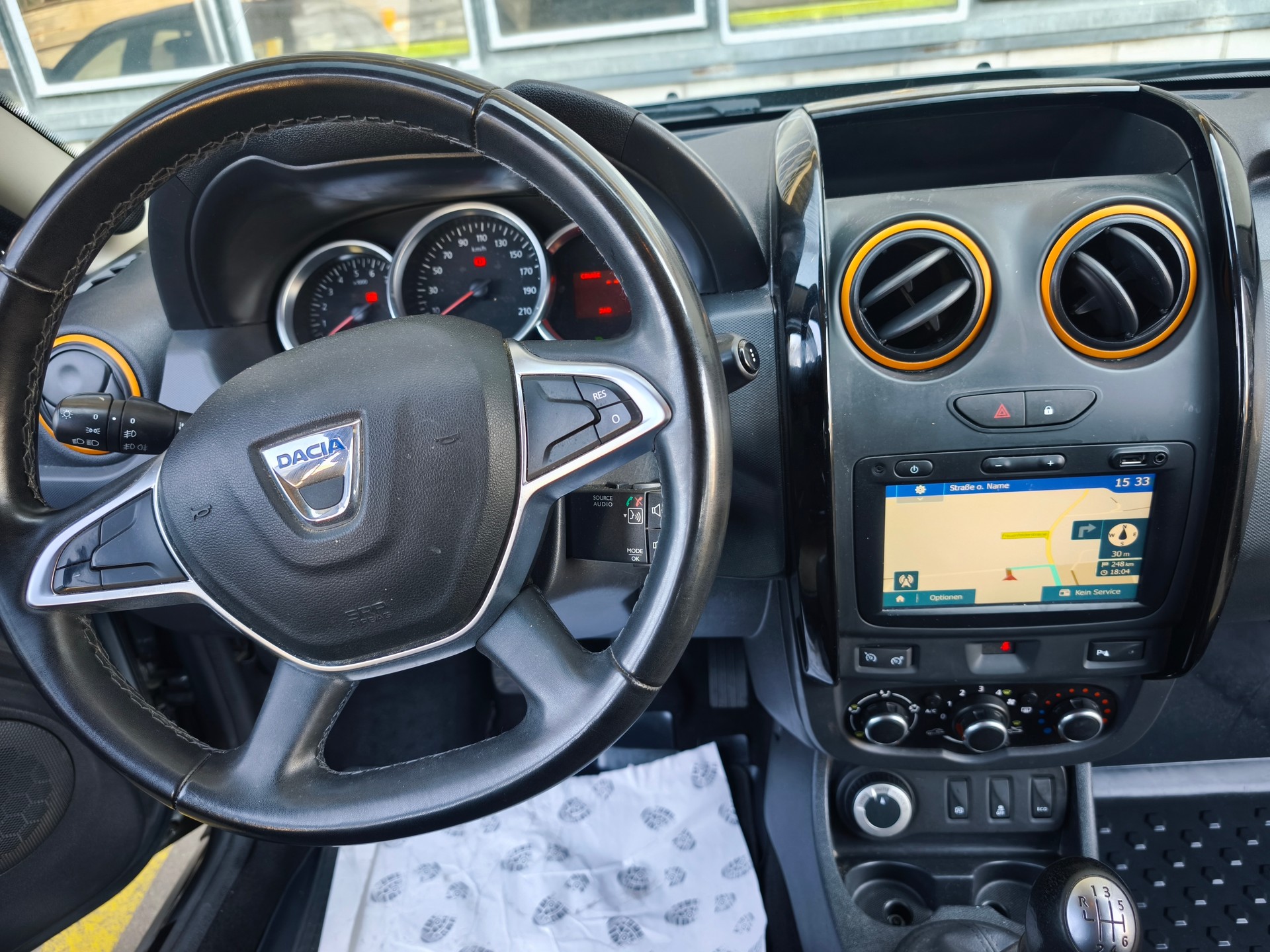 DACIA Duster 1.2 T Privilège 4x4-image-8