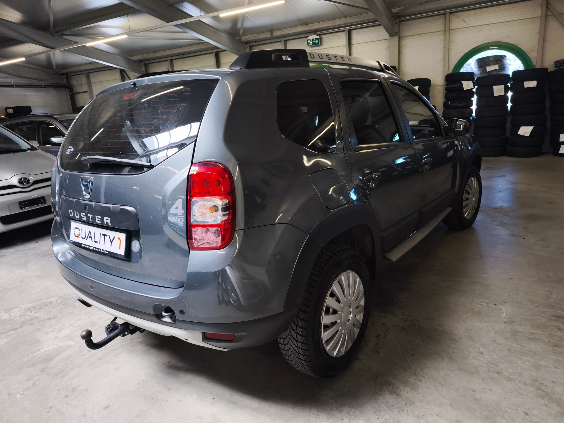 DACIA Duster 1.2 T Privilège 4x4-image-2