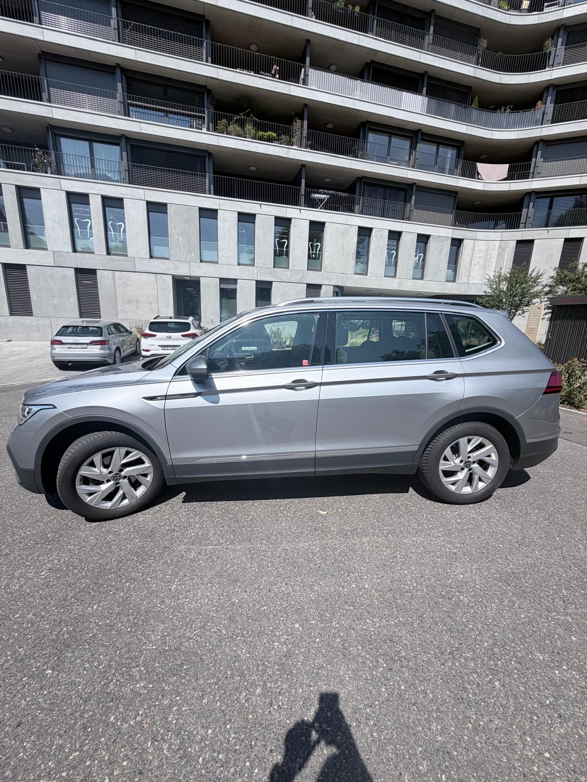 VW VW Tiguan Allspace 1.5 TSI DSG ***7- SITZE & ANHÄNGEKUPPLUNG ***-image-2