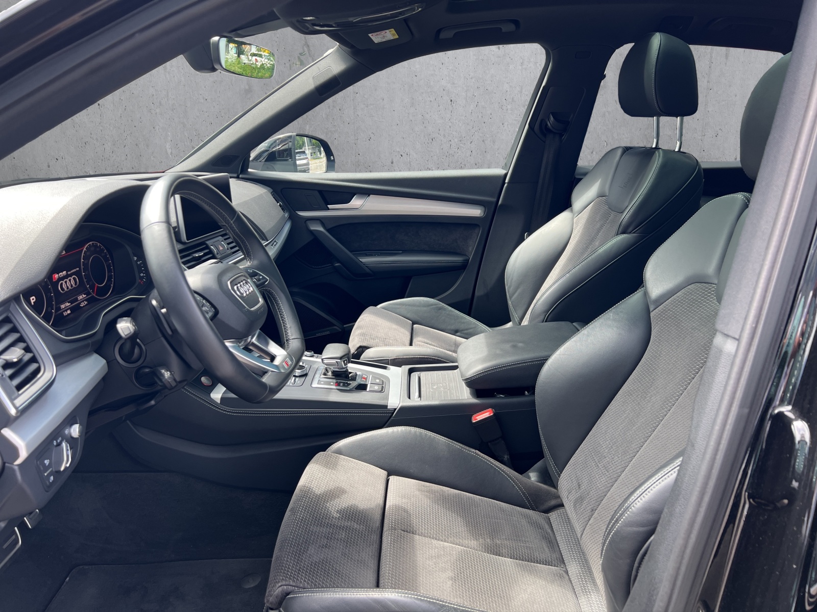 AUDI SQ5 3.0 TFSI quattro S-tronic-image-6