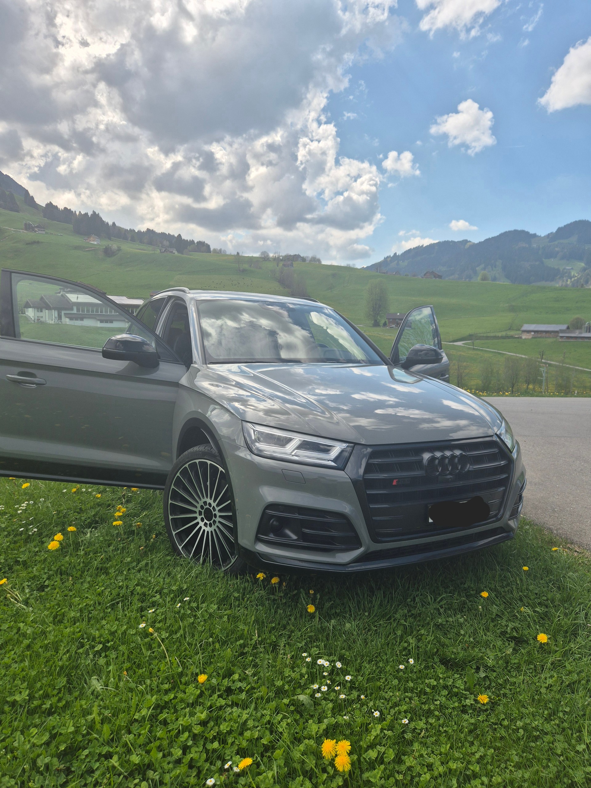 AUDI 3.0 V6 TFSI quattro T-Tronic-image-0