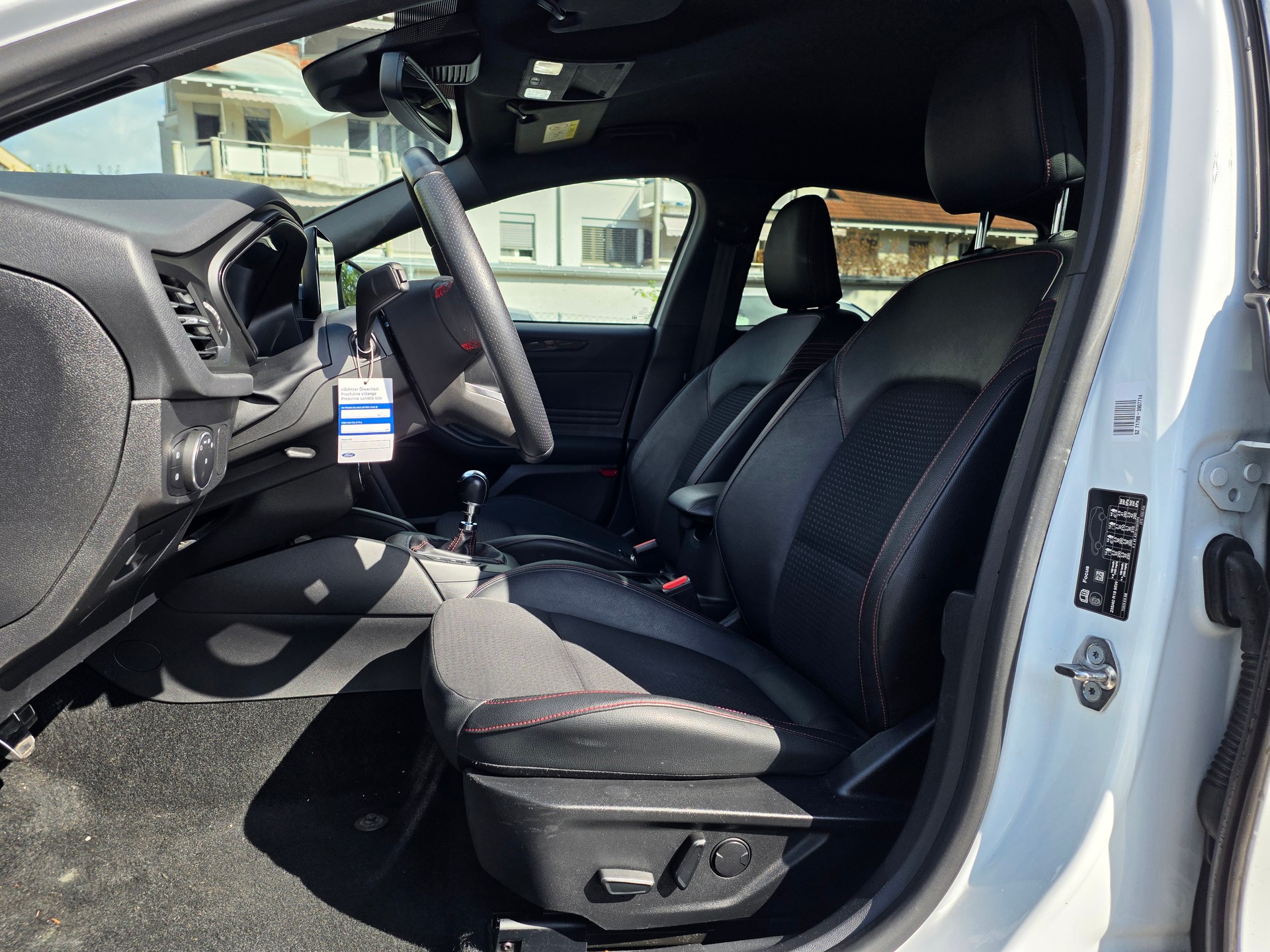 FORD Focus 1.0 SCTi Trend+-image-15