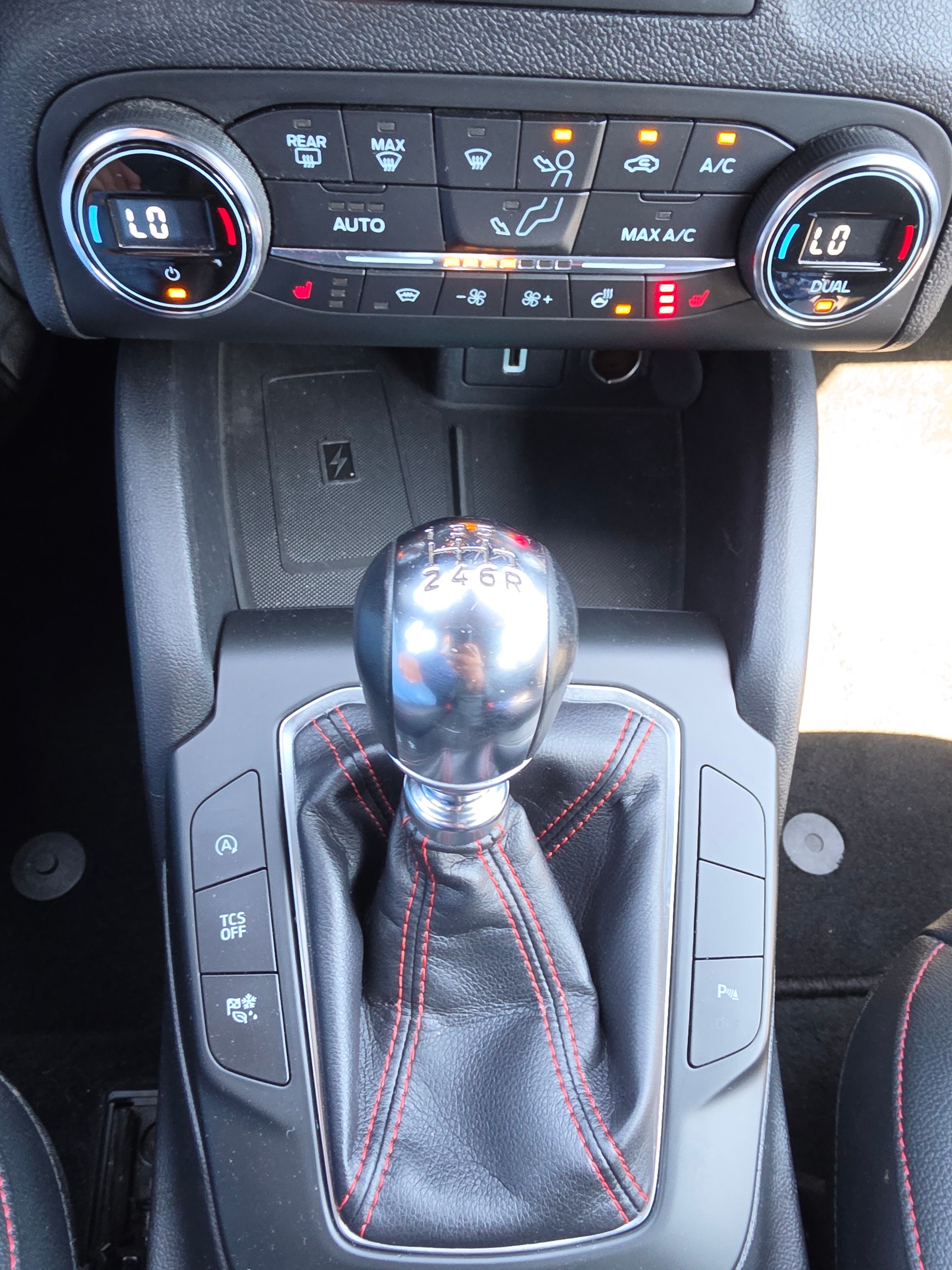 FORD Focus 1.0 SCTi Trend+-image-12